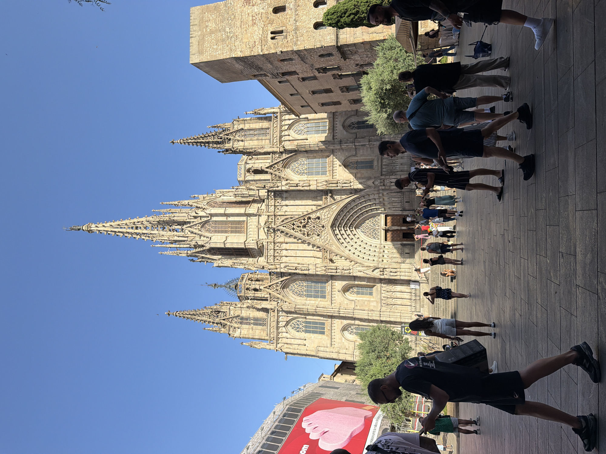 Barcelona Cathedral and Gothic Quarter, explored up close