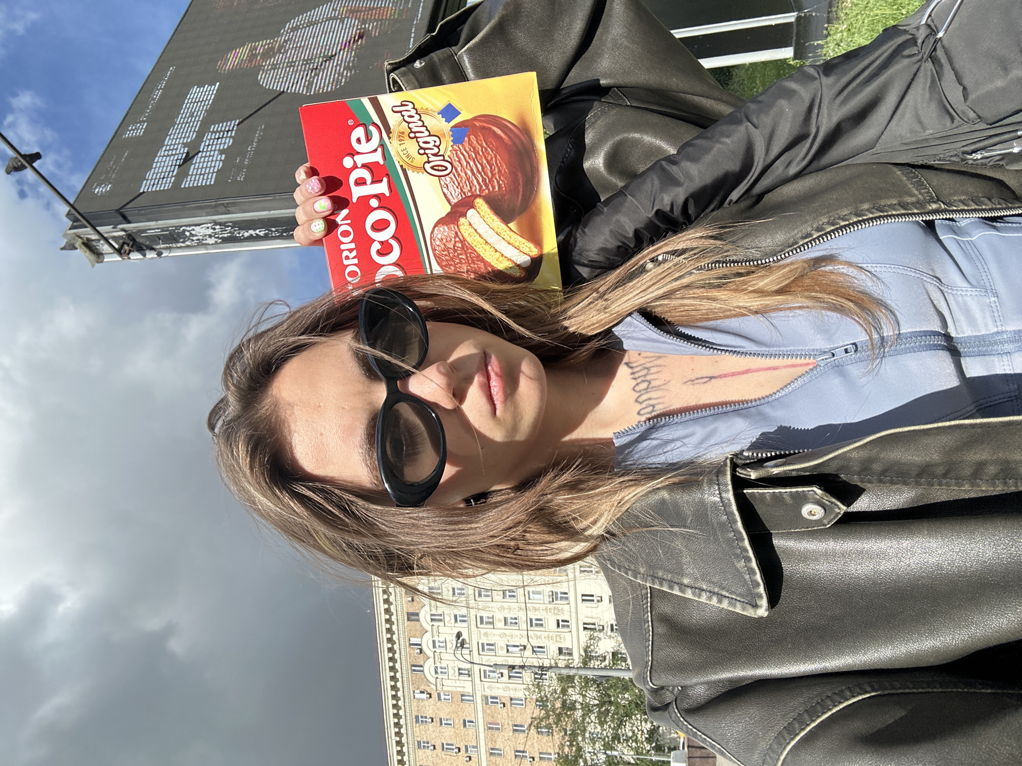 Moscow afternoon: metro halls, city streets, and Choco-Pie selfies
