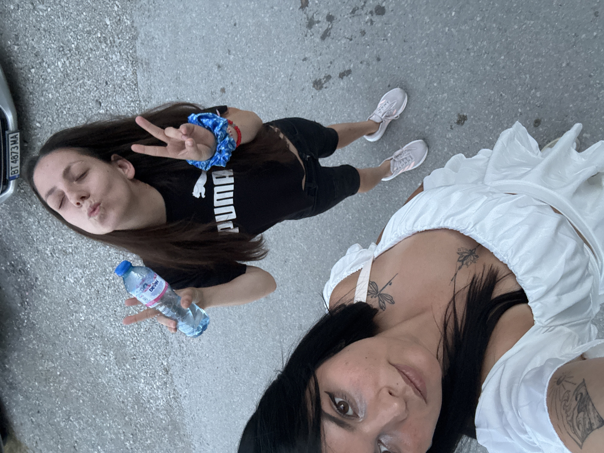 Quick stop and car selfie in Veliko Tarnovo