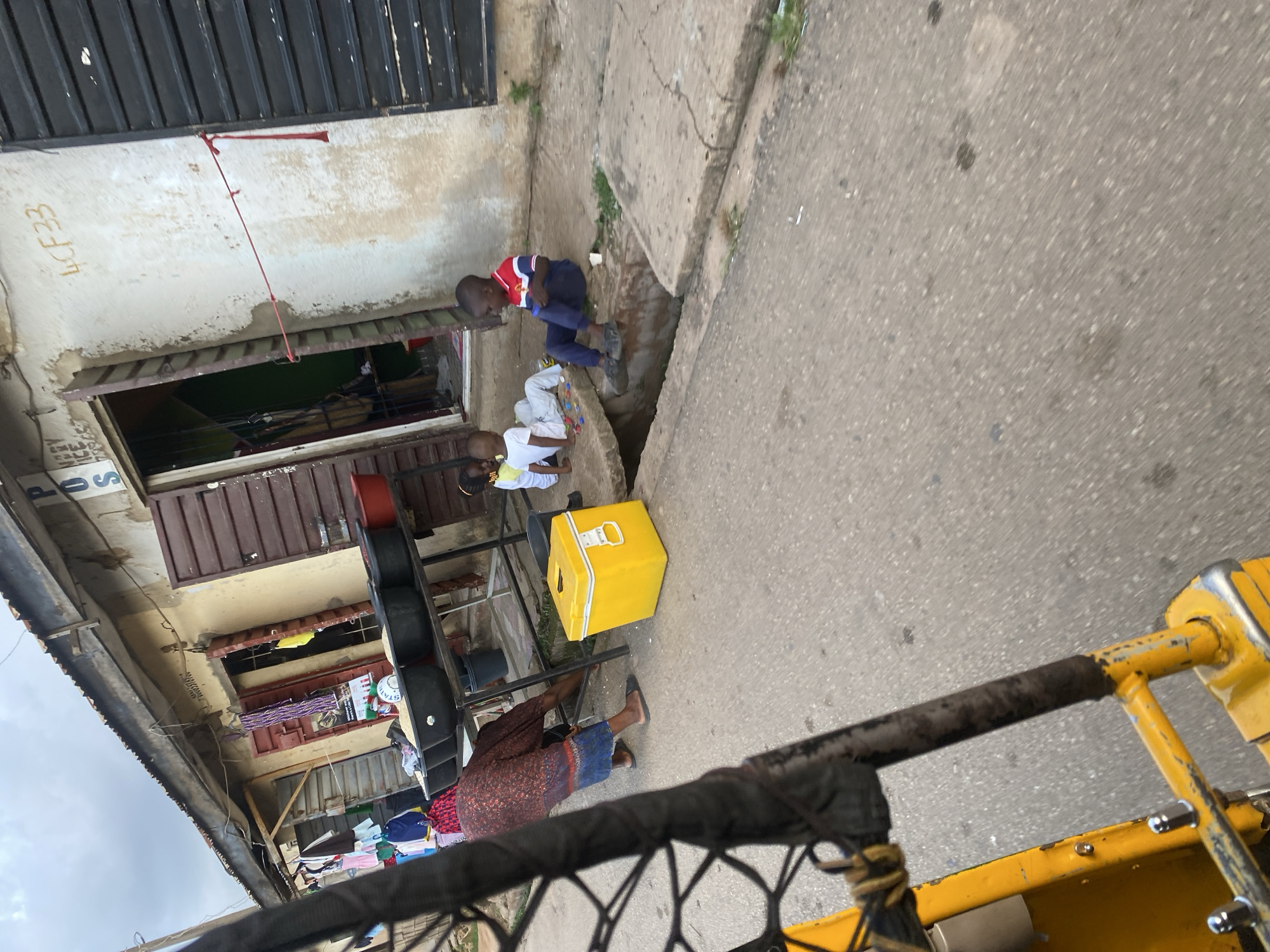 Afternoon street and neighborhood life in Jos, Nigeria