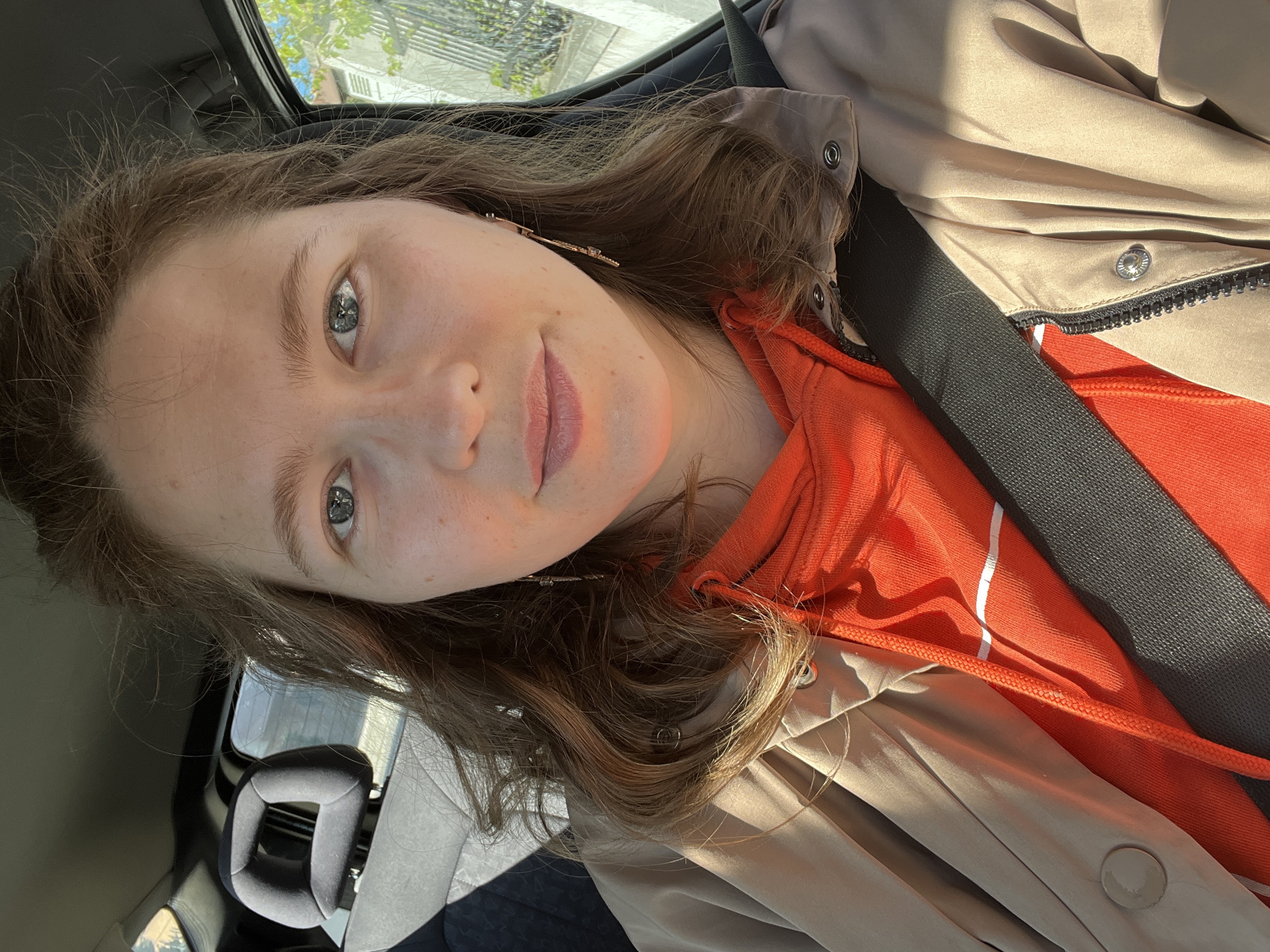 Woman observed driving car in Podgorica morning commute
