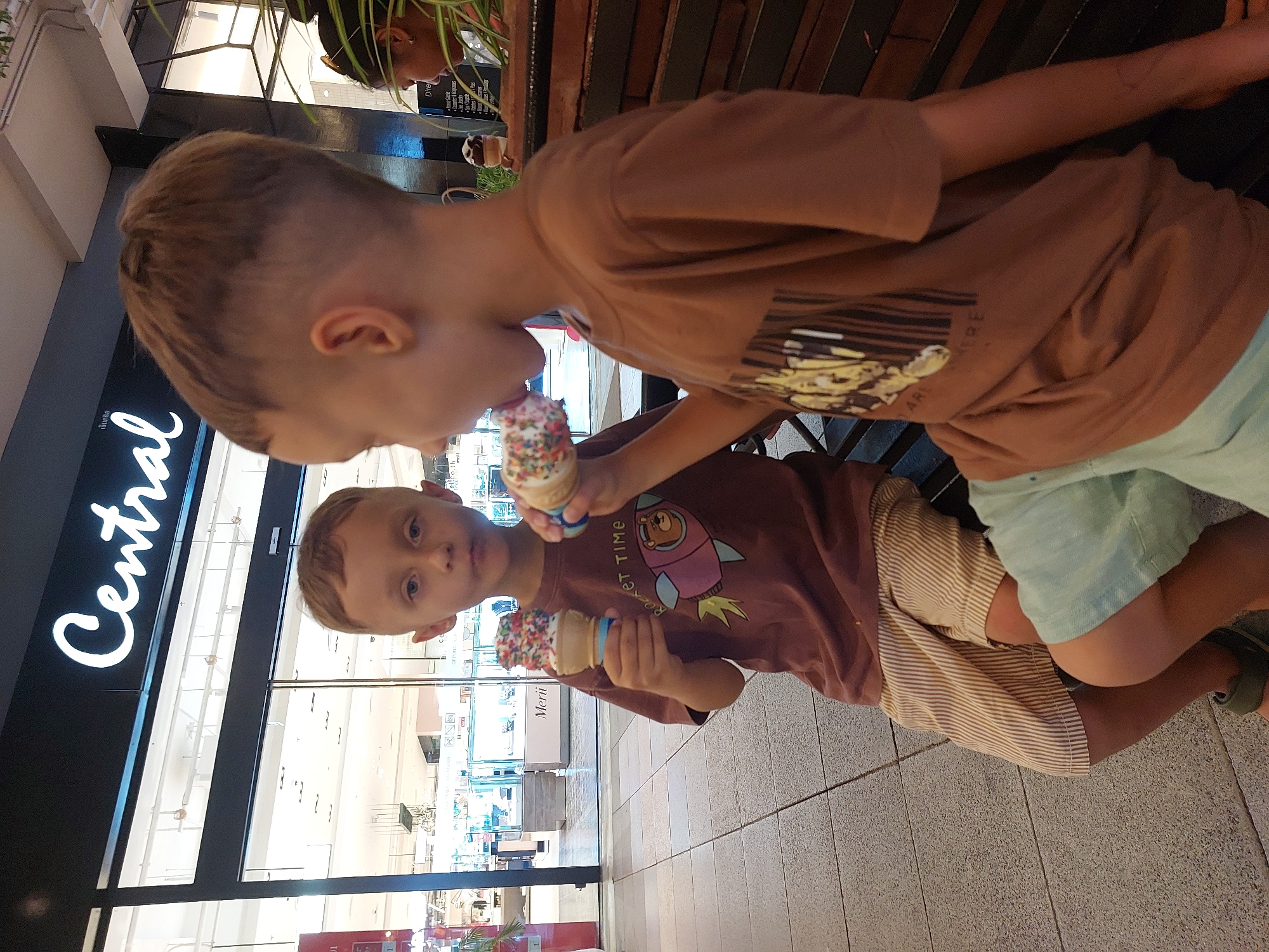 Shopping and street scenes at Baan Chaweng's busy retail strip