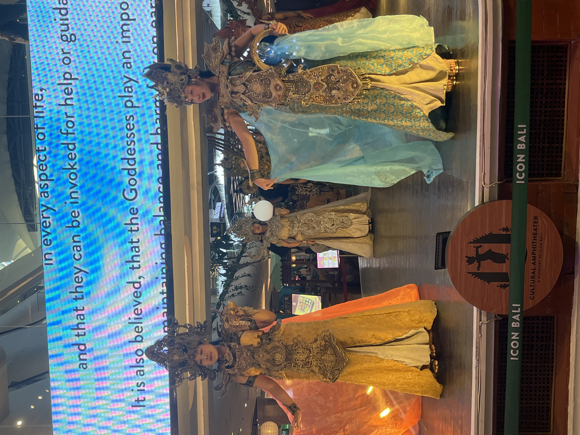 Traditional Balinese cultural performance at Denpasar mall