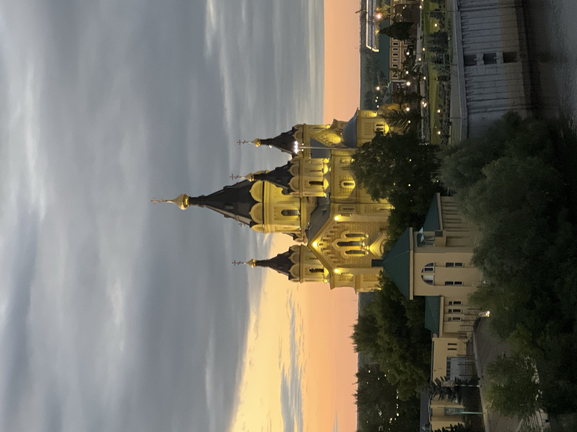 Nizhny Novgorod's Volga waterfront at dusk