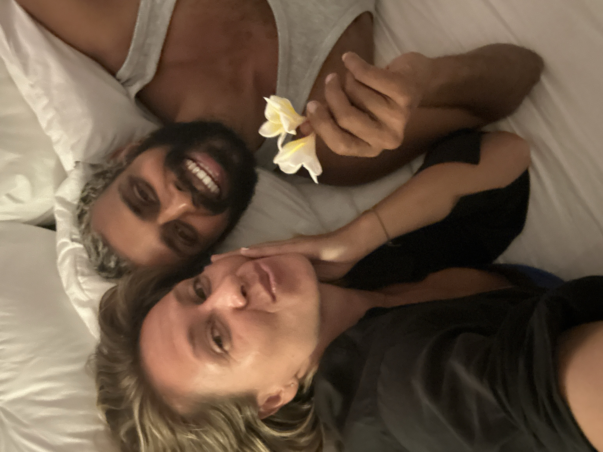 Birthday night at a Manggis resort: room, field, and dinner