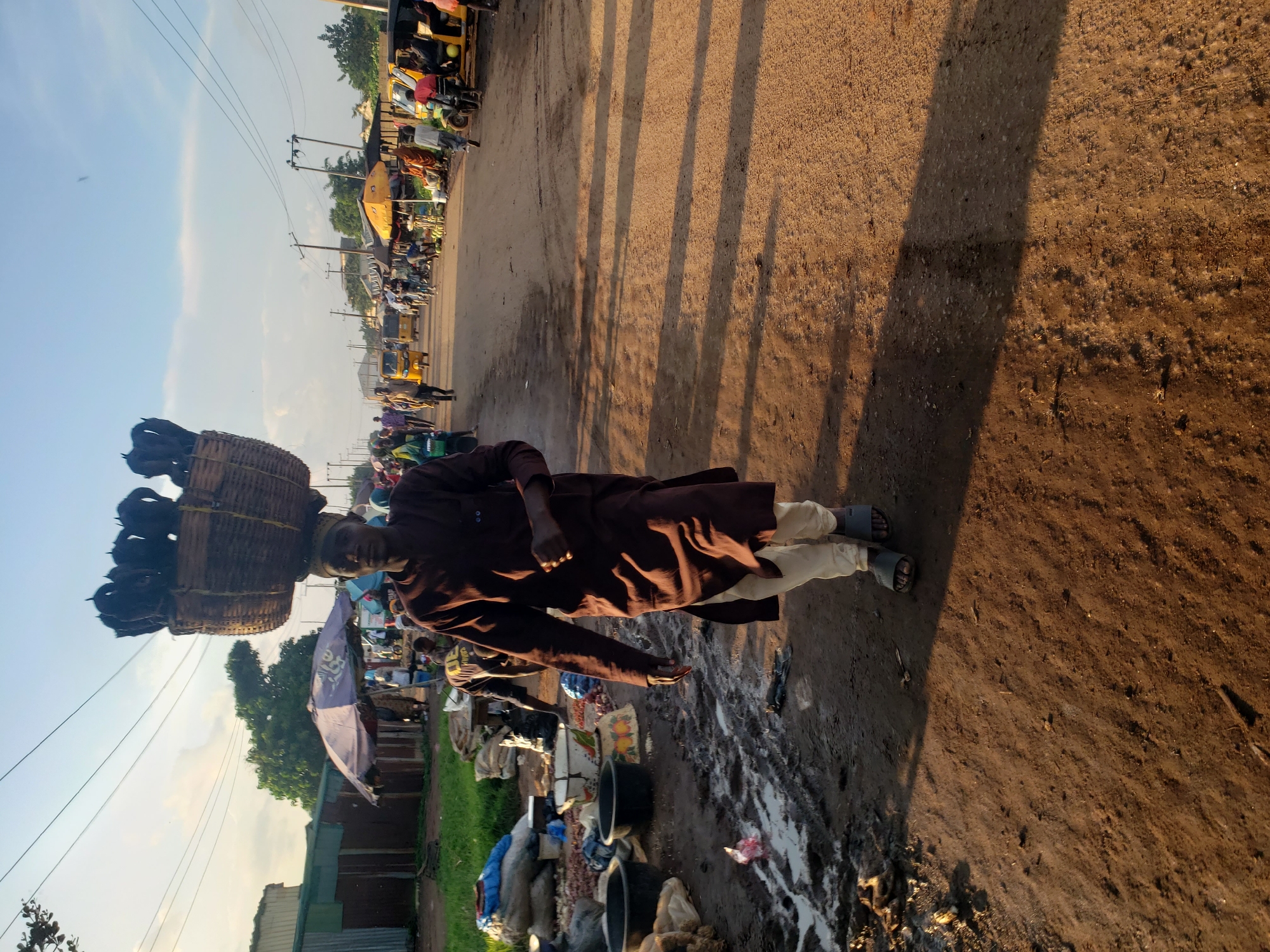 Afternoon market hustle in Kakuri Gwari, Nigeria