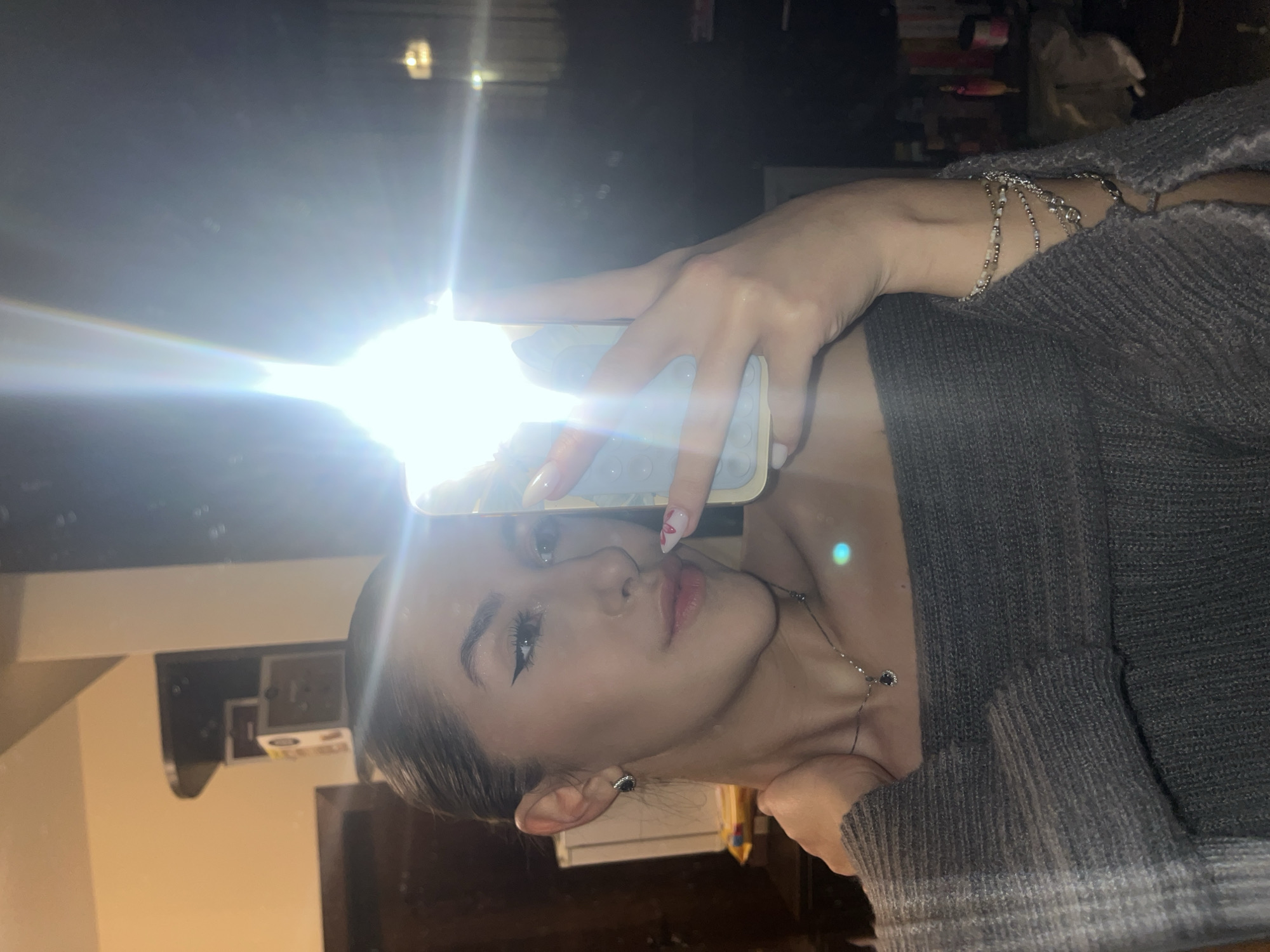 Woman takes multiple bathroom selfies in Sofia apartment
