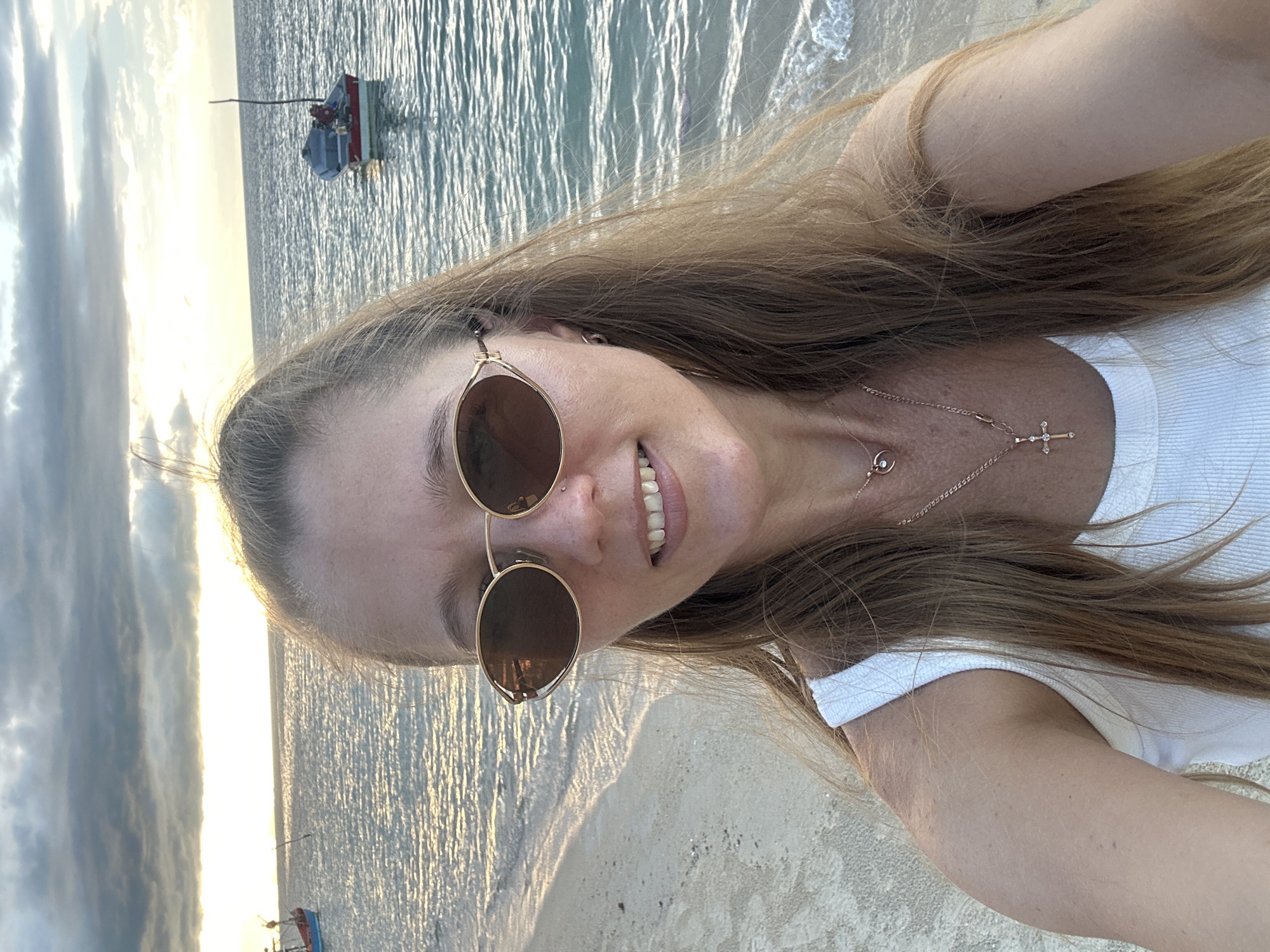 Beach afternoon at Baan Thong Po, selfies and coastal skies