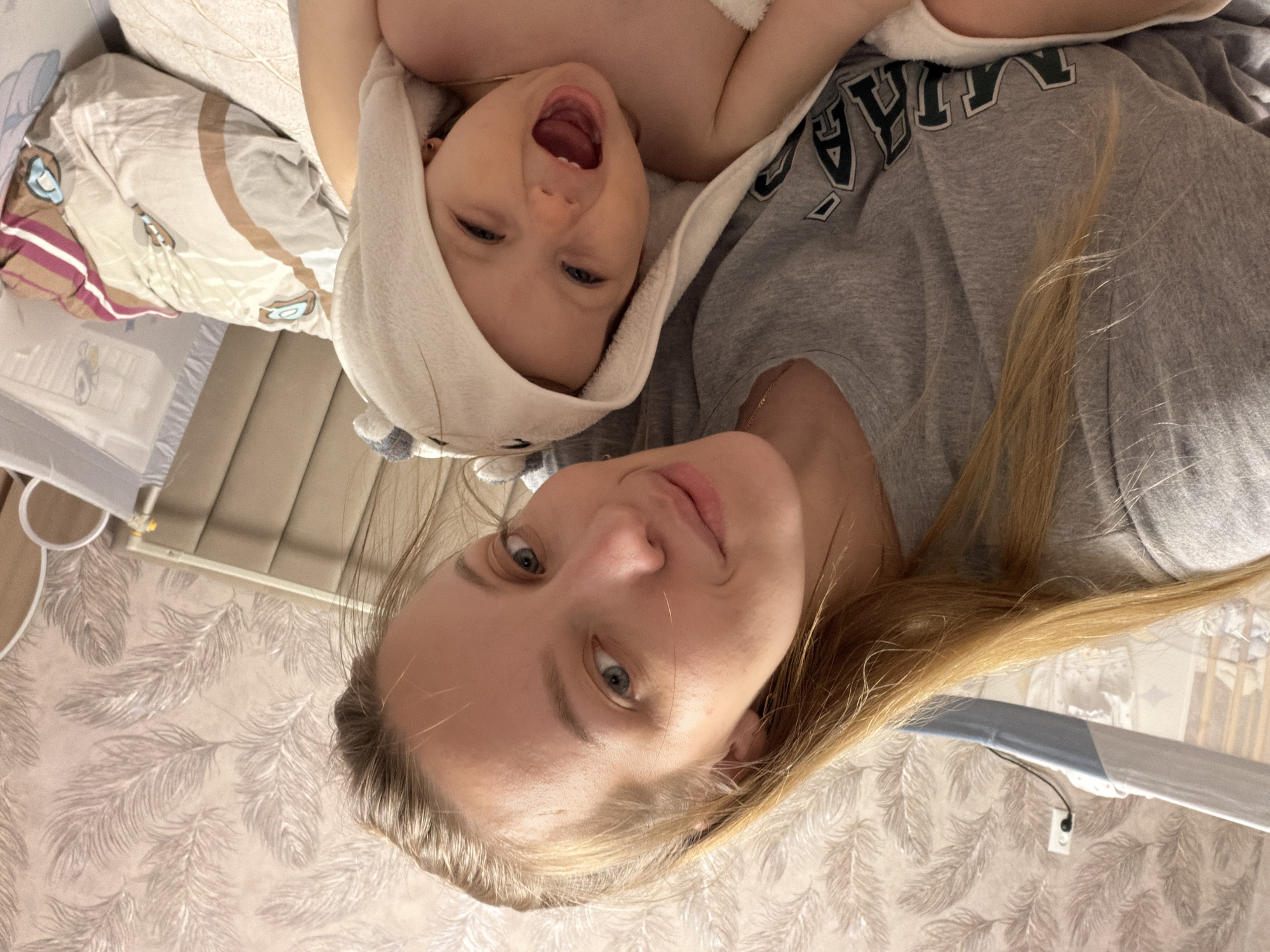 Family bath time and domestic moments in Reshetnikovo