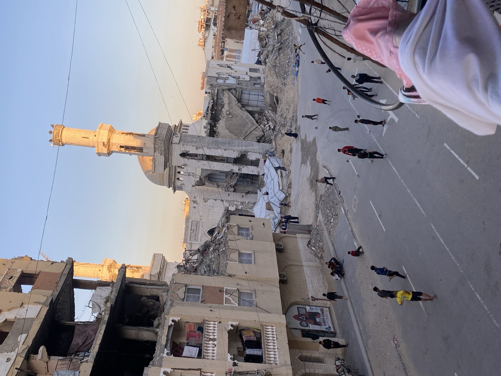 Daily life continues in damaged Khan Yunis amid destruction