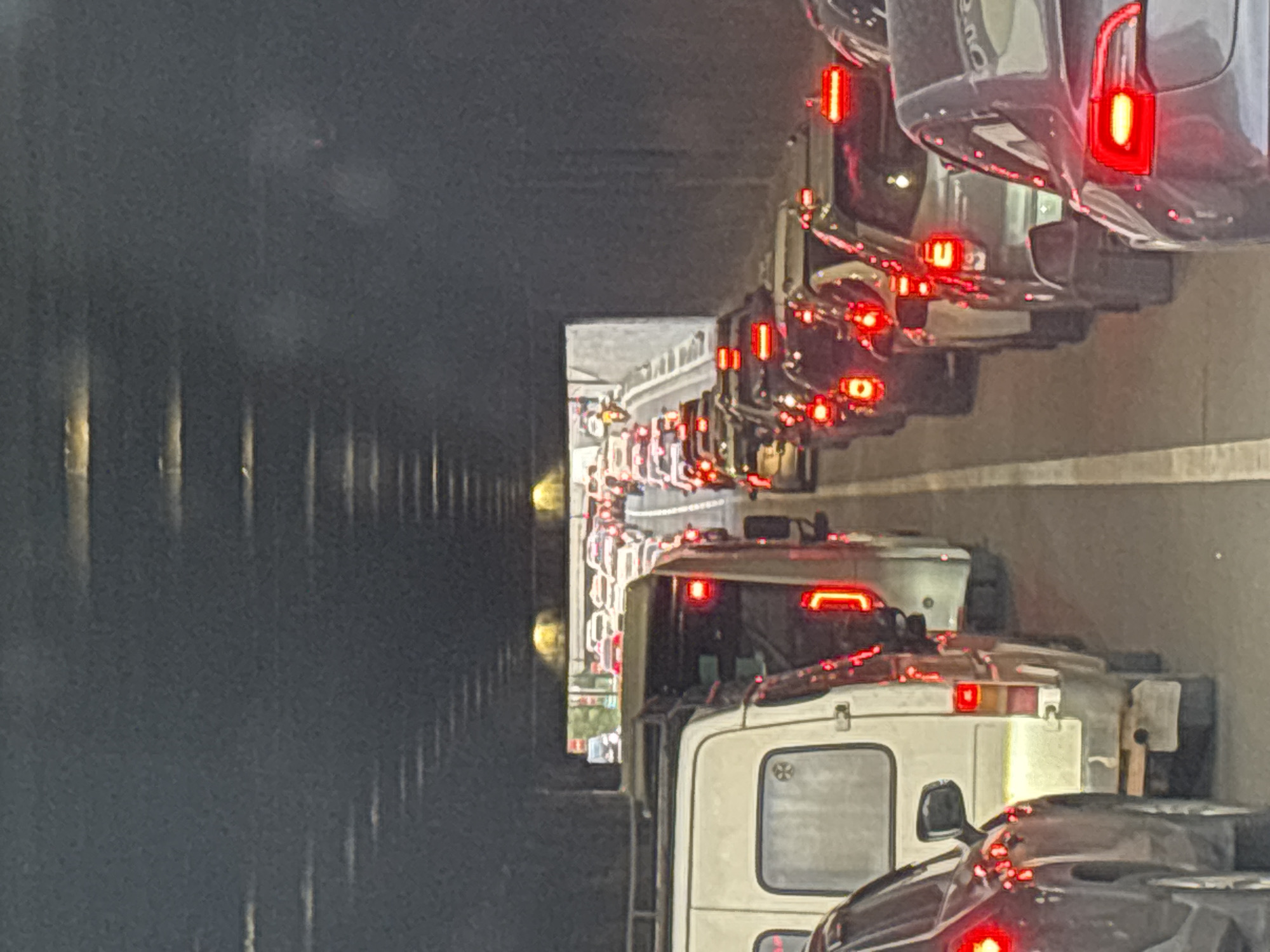 Traffic jam clogs Tbilisi tunnels and underpasses