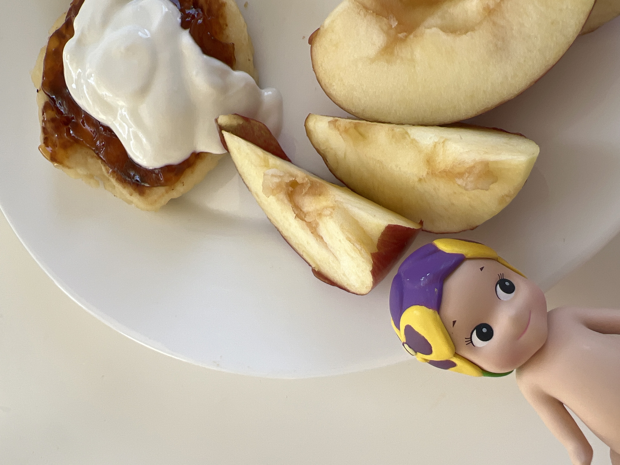 Morning breakfast and street scenes documented in Budva, Montenegro