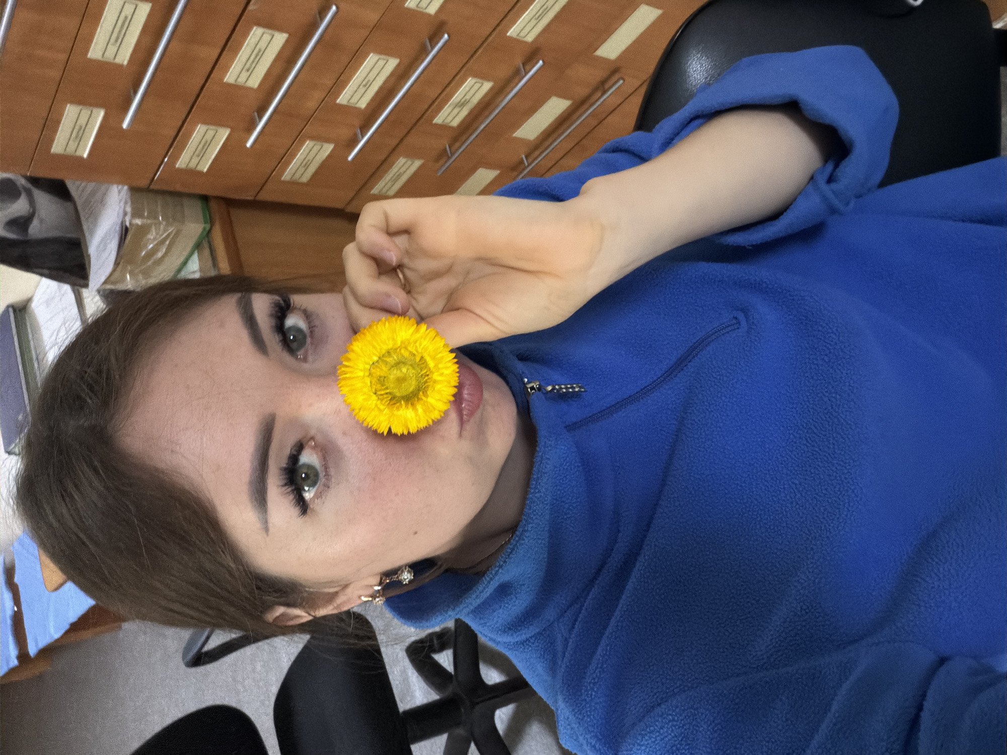 Selfies and sunflower close-ups in Tujmazy, Russia