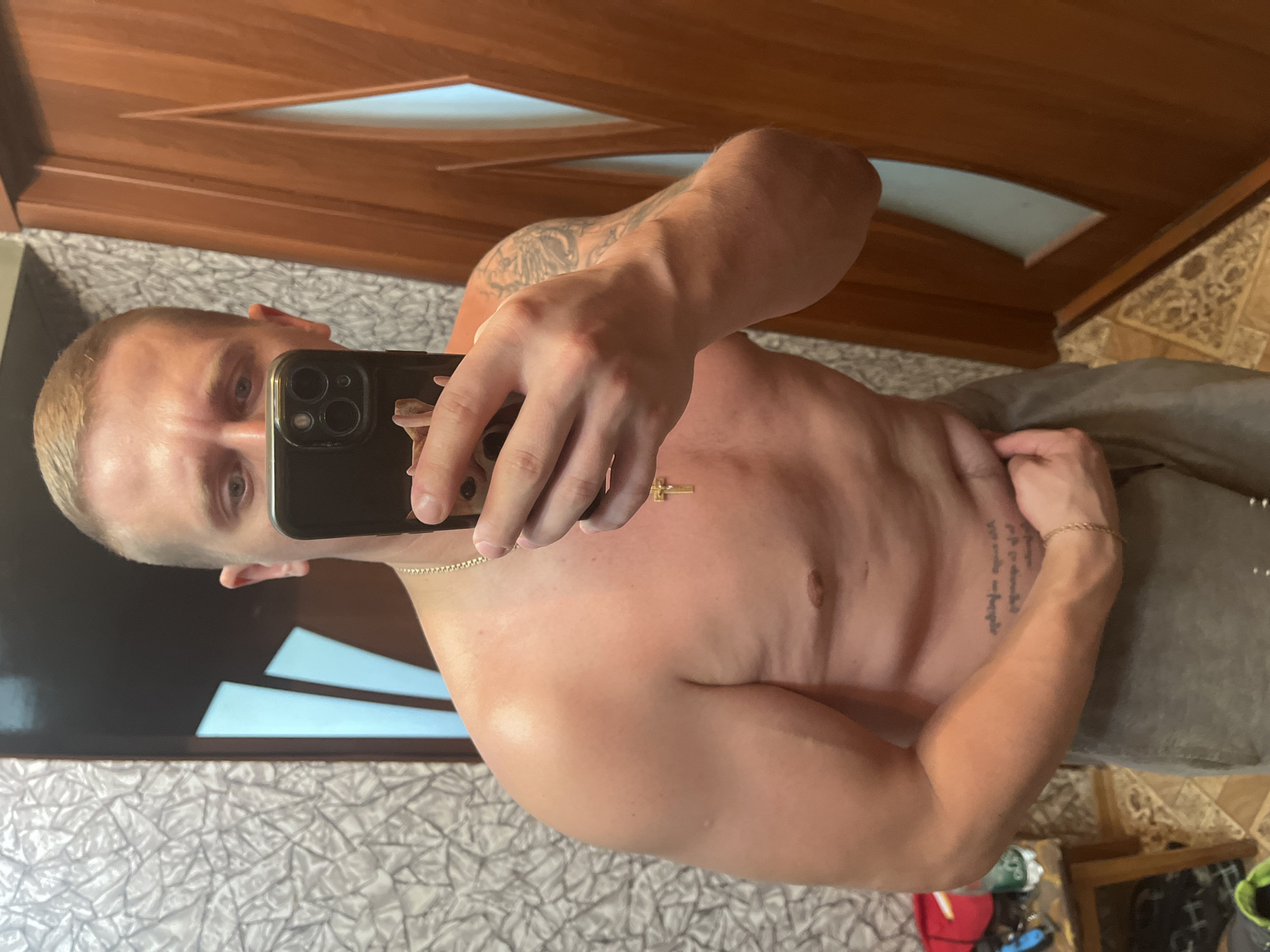 Morning domestic life documented in Minsk apartment and surroundings