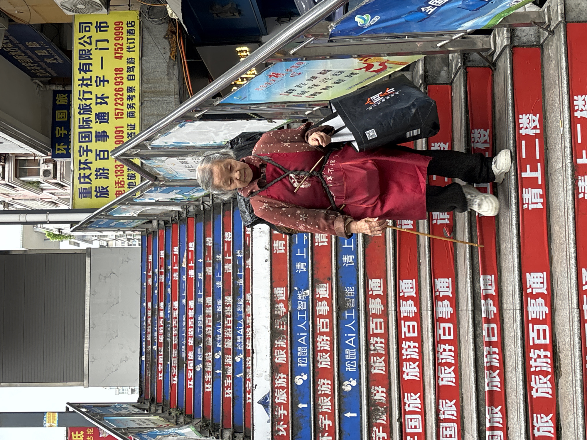 Morning street life scenes captured in Jiangjin, China