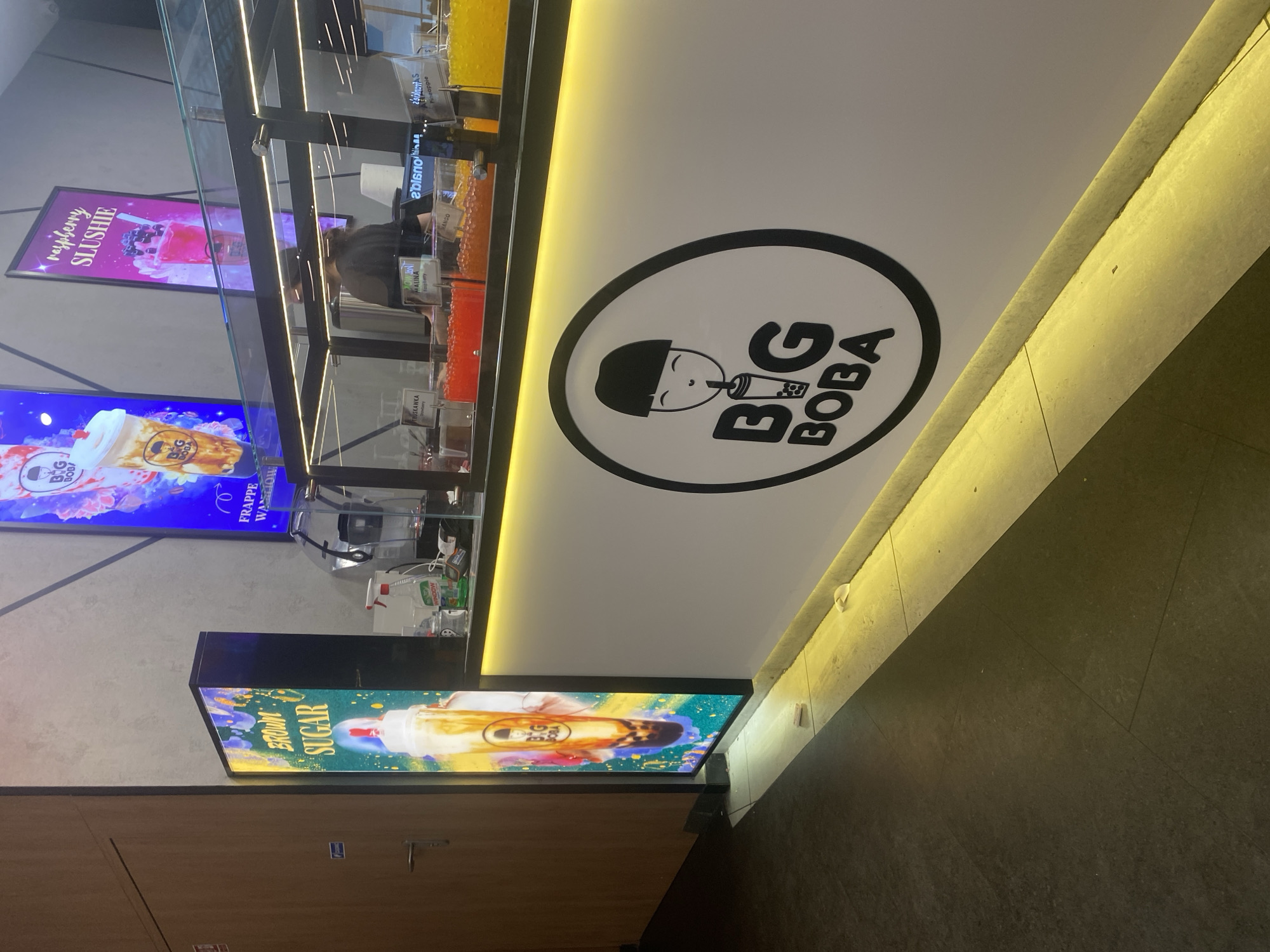 Big Boba and fast food brands inside a Wrocław mall