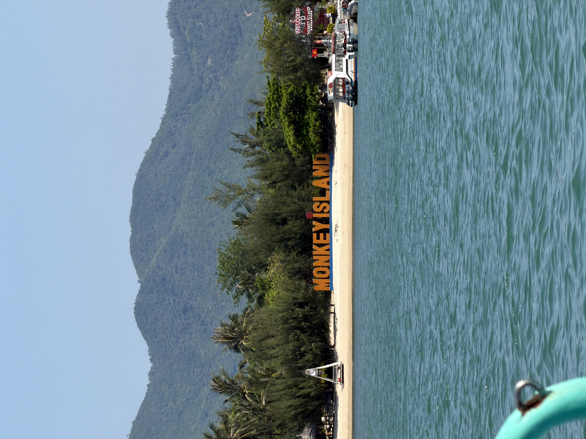 Sunny coastal views near Monkey Island, Ninh Ích
