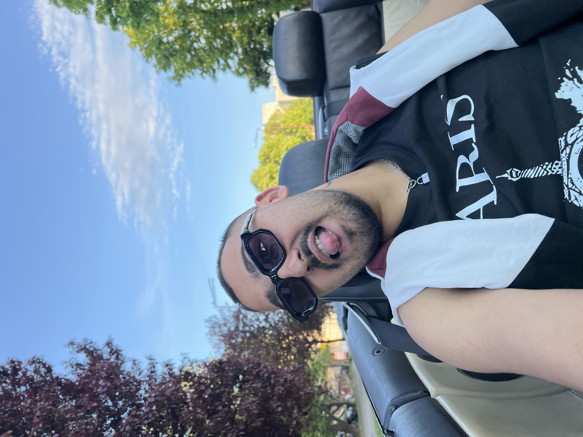Man photographed making playful expression in vehicle in Sevlievo