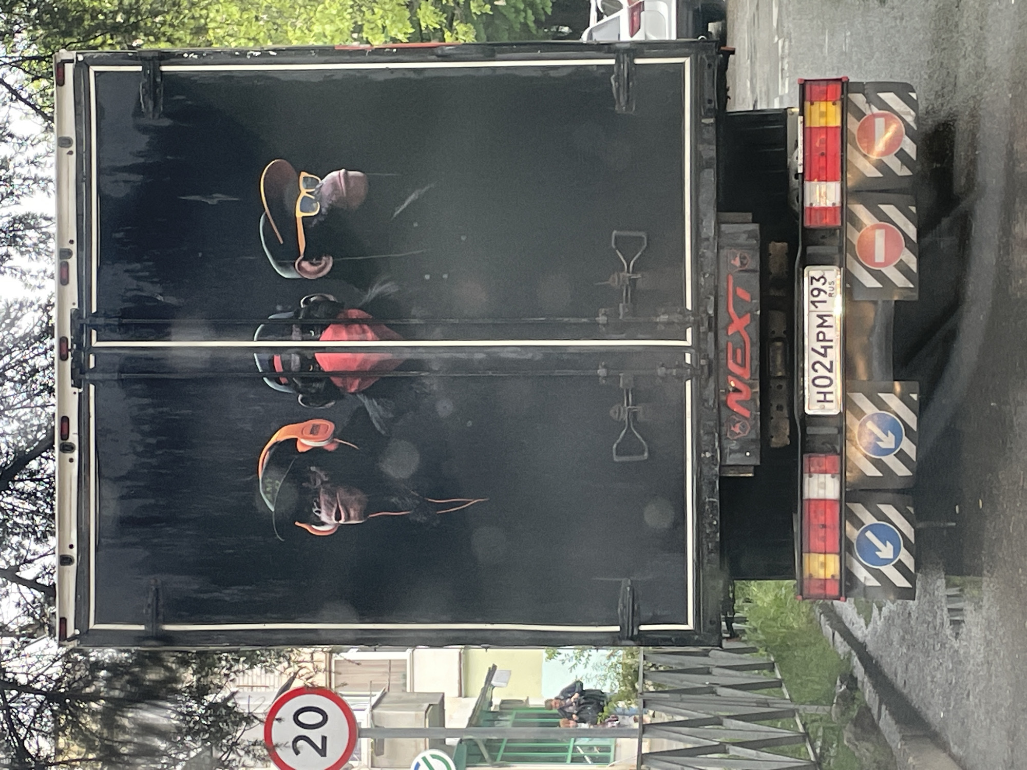 Ordinary moments captured in Sochi: decorated truck, preschool activity