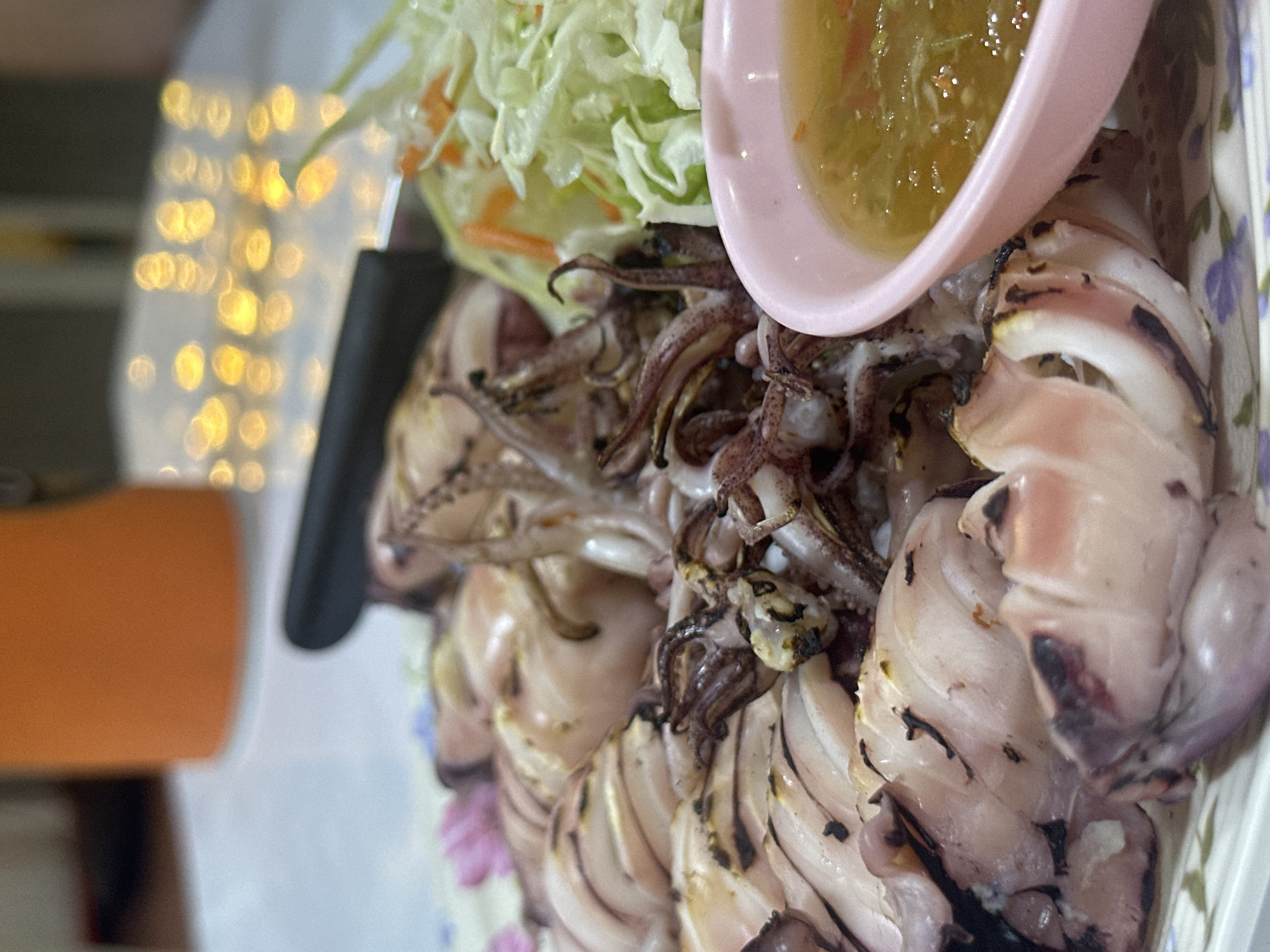 Tourist dining experiences documented across Pattaya restaurants