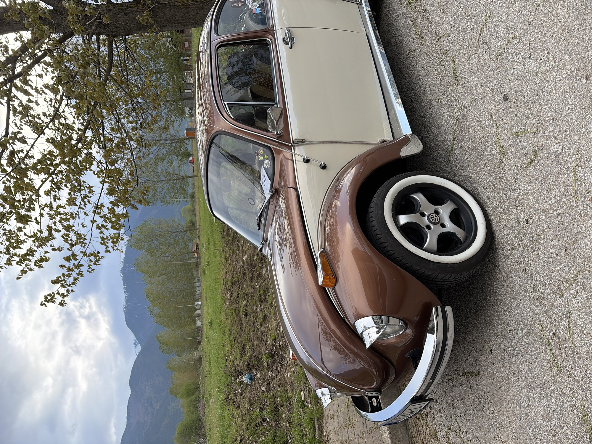 Vintage cars spotted in Razlog, Bulgaria parking areas