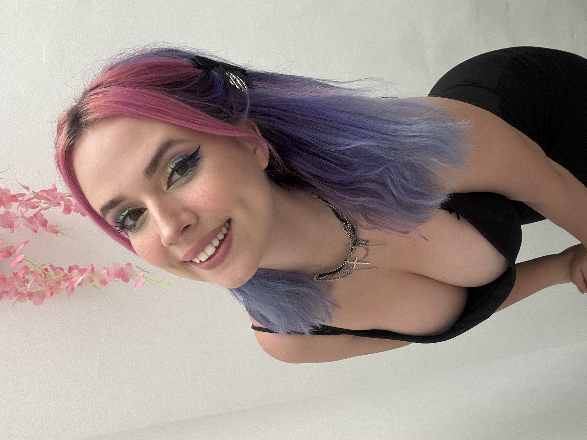 Woman with colorful hair holds photo session in Zagreb