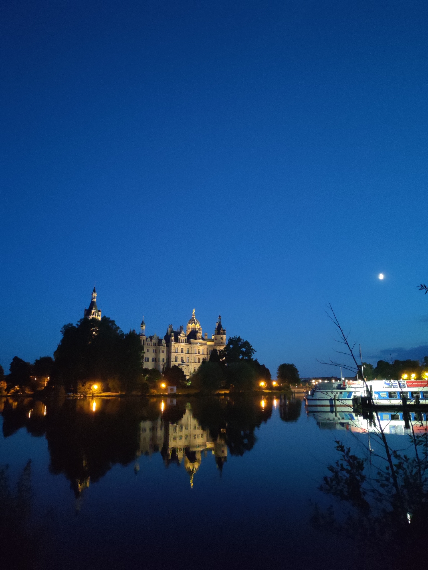 Schwerin Castle lit up on a summer night