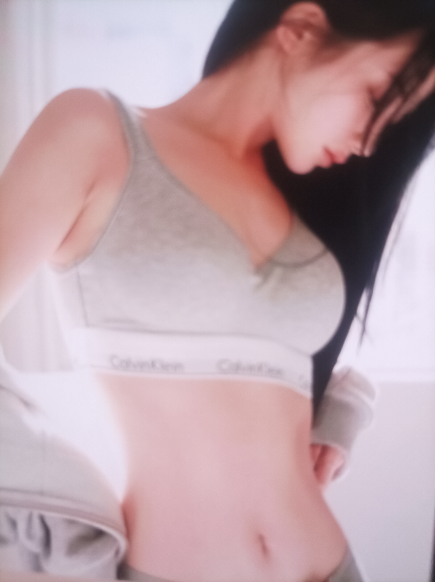 Fit checks and a waist measurement across several outfit changes