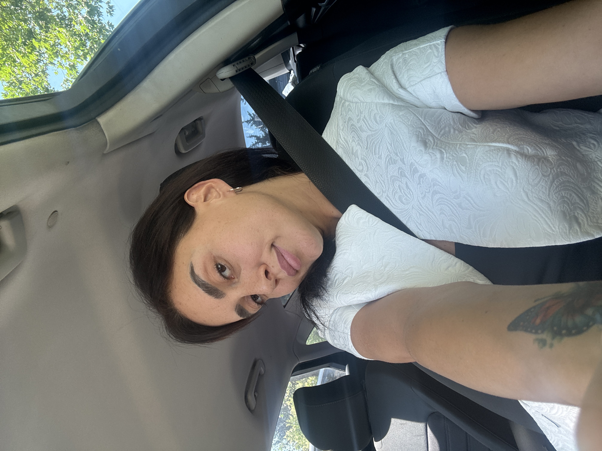 Quick car selfie session in Tbilisi, mid-morning