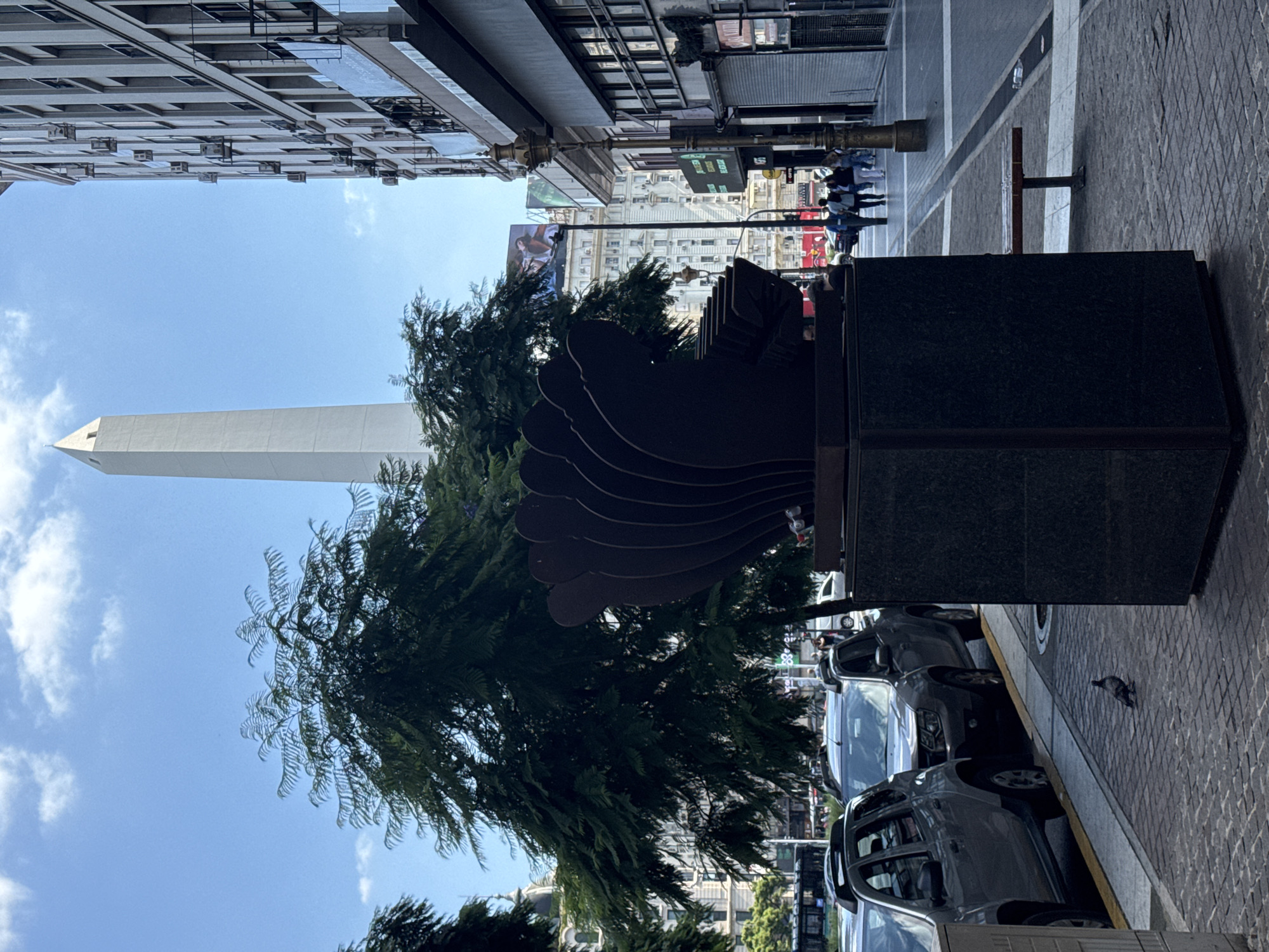 Dark sculpture spotted on Buenos Aires sidewalk