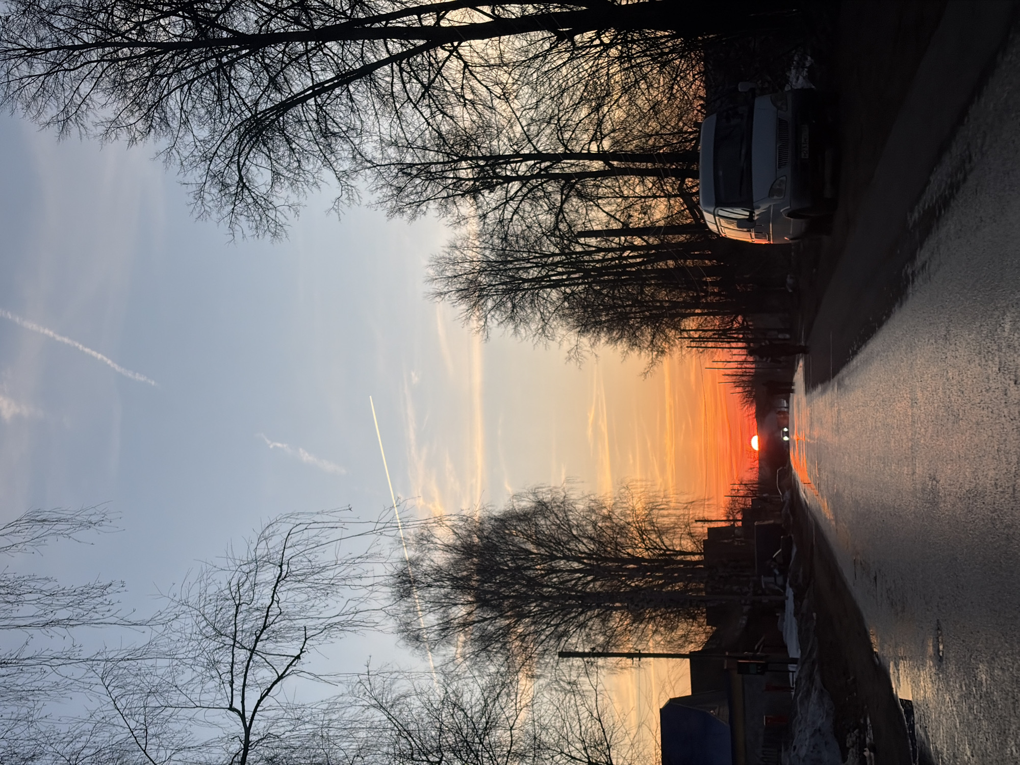 Casual spring moments captured across Chaikovsky, Russia