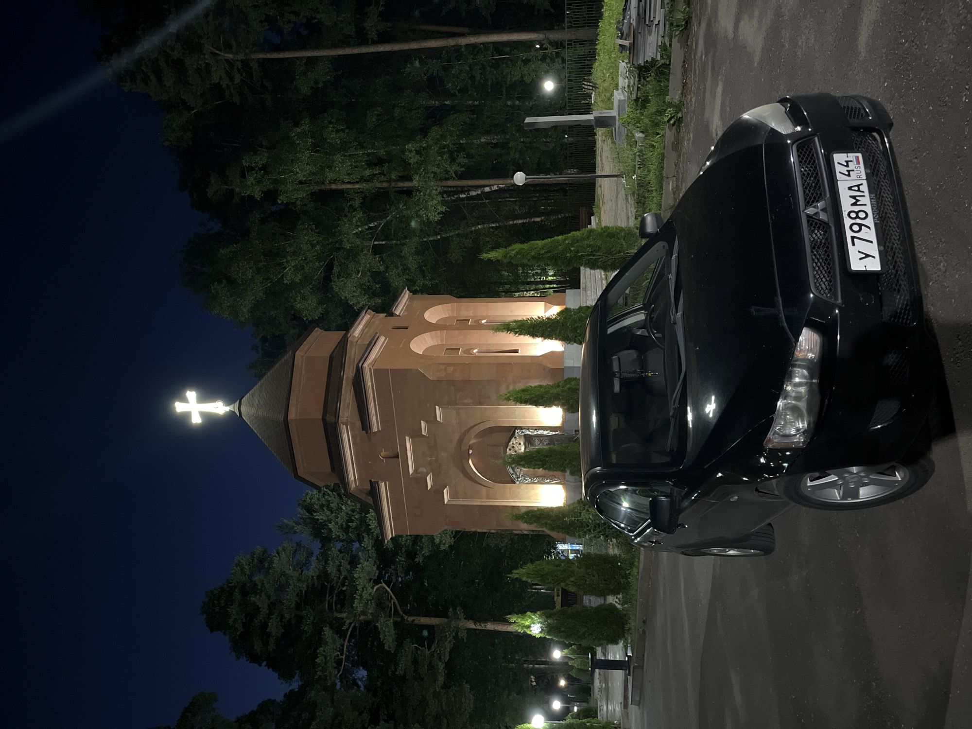 Late-night drive past illuminated churches in Kostroma