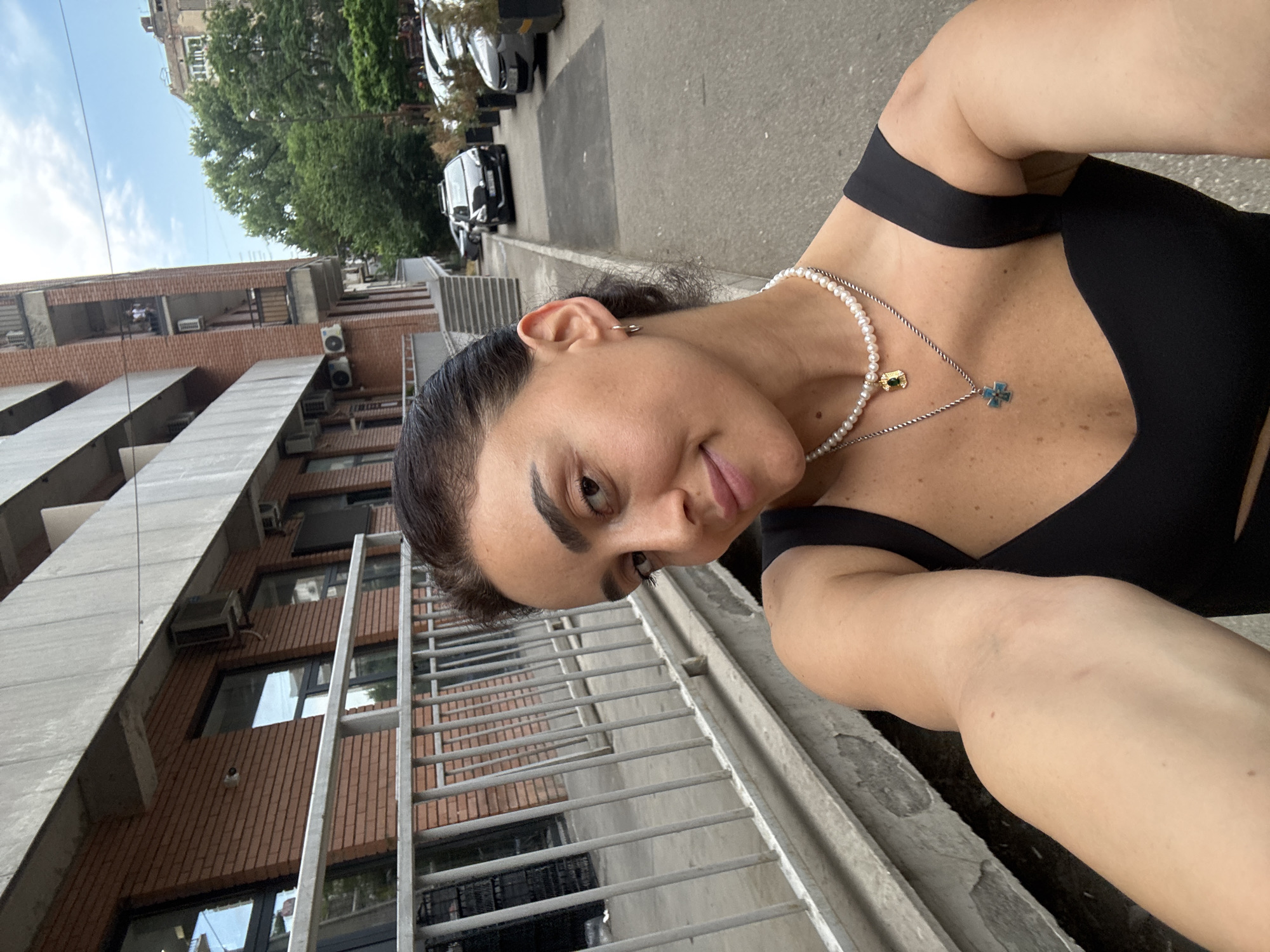 Afternoon around Tbilisi: selfies, street traffic, and graffiti