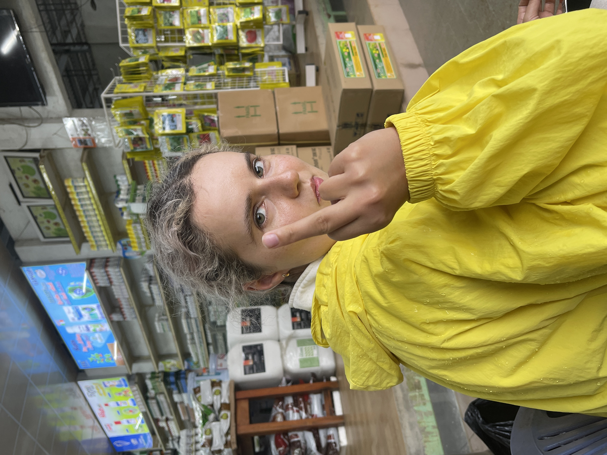 Shopper in yellow jacket spotted at Da Lat store