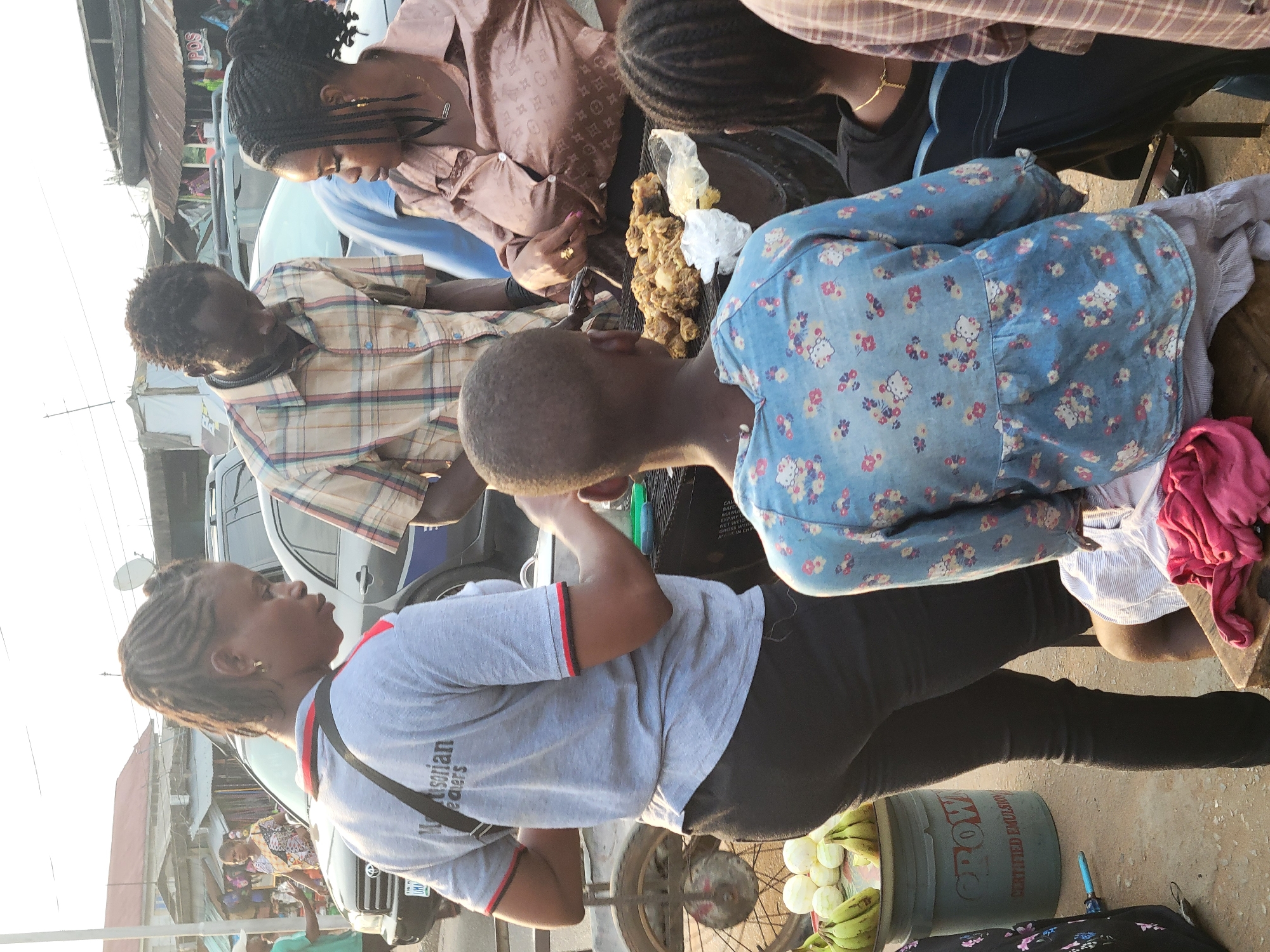 Everyday marketplace activity documented in Aba, Nigeria