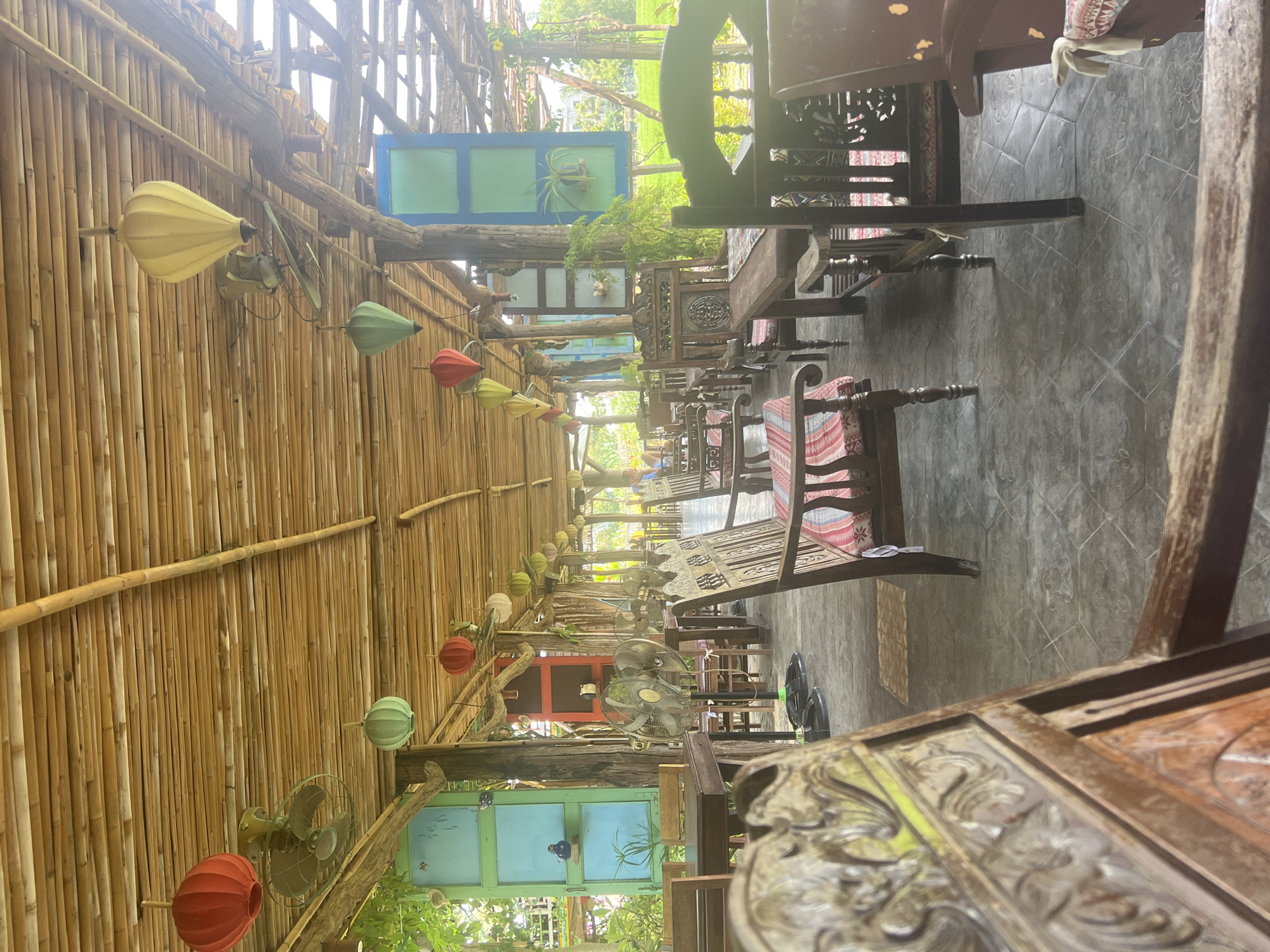Hoi An eco-venue: rice paddies, lotus ponds, and lanterns