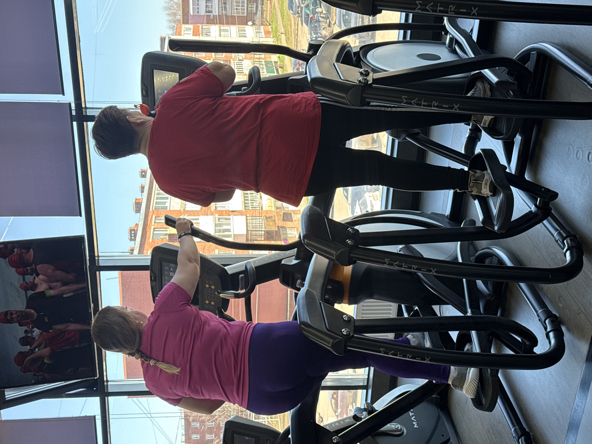 Morning fitness session documented at Votkinsk gym