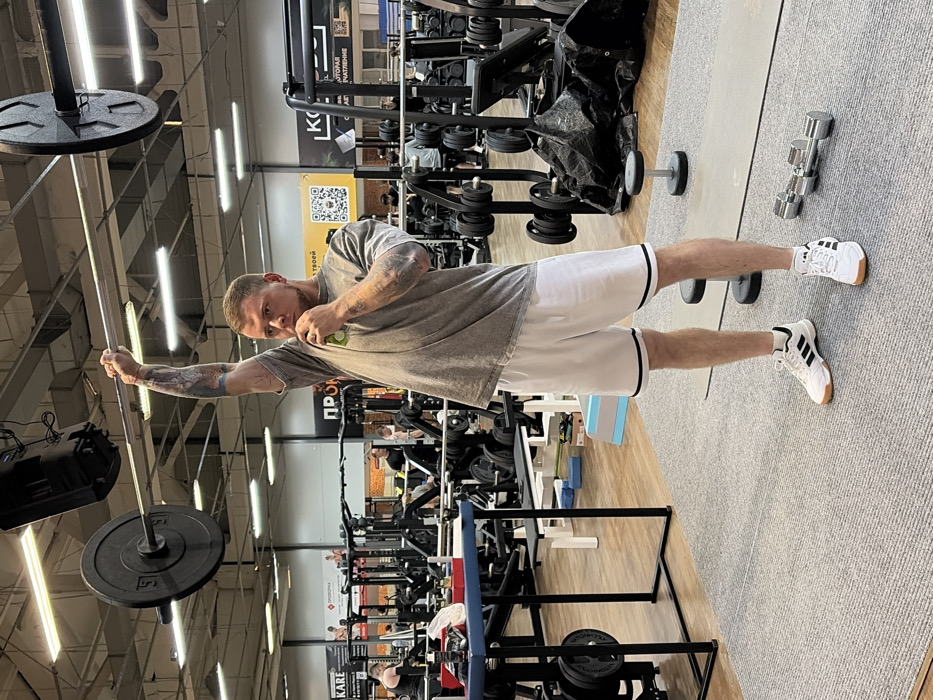 Routine workout sessions documented at Chaikovsky gym facility