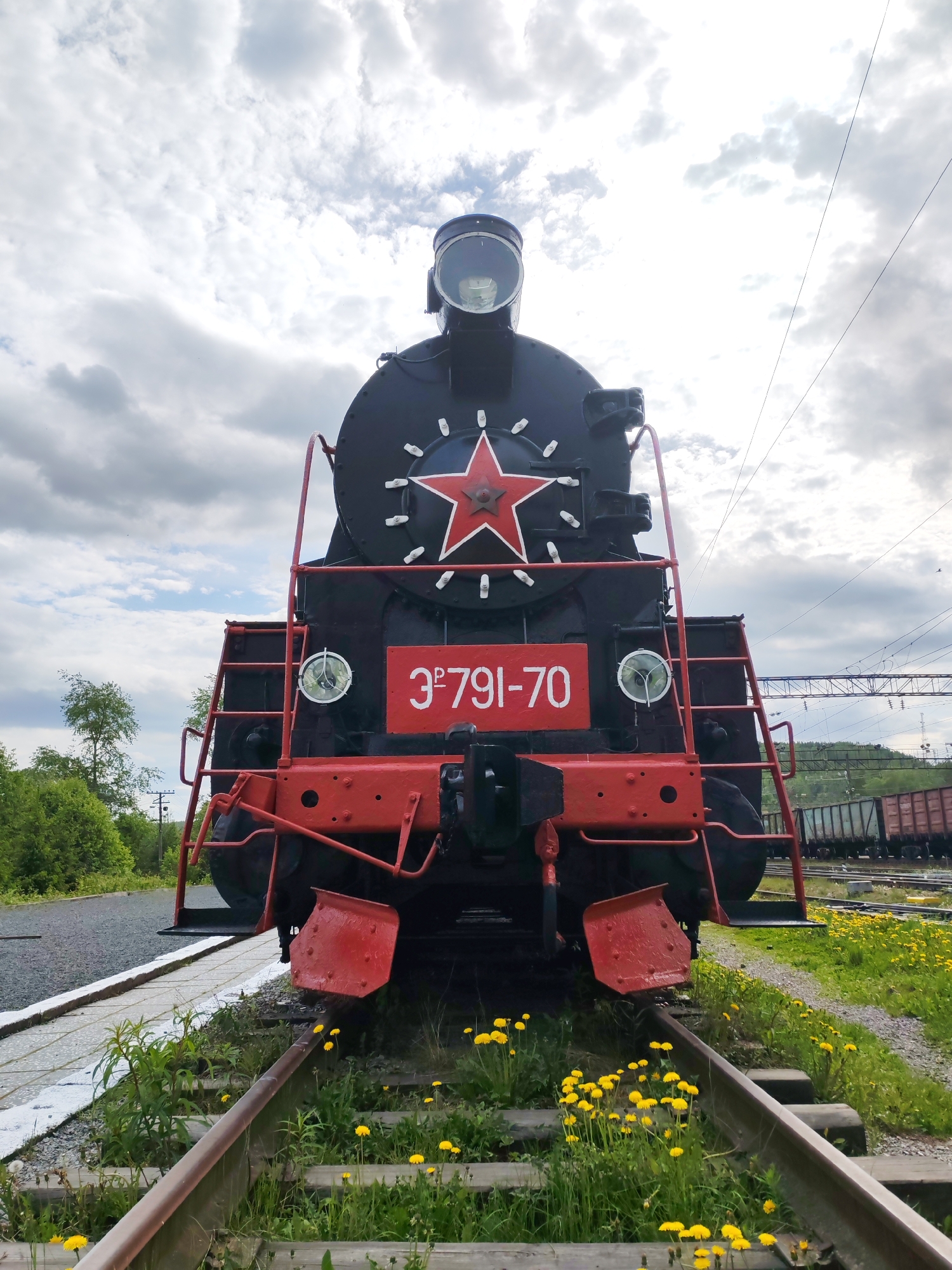 Railway scenes documented at Medvezhyegorsk station, Russia