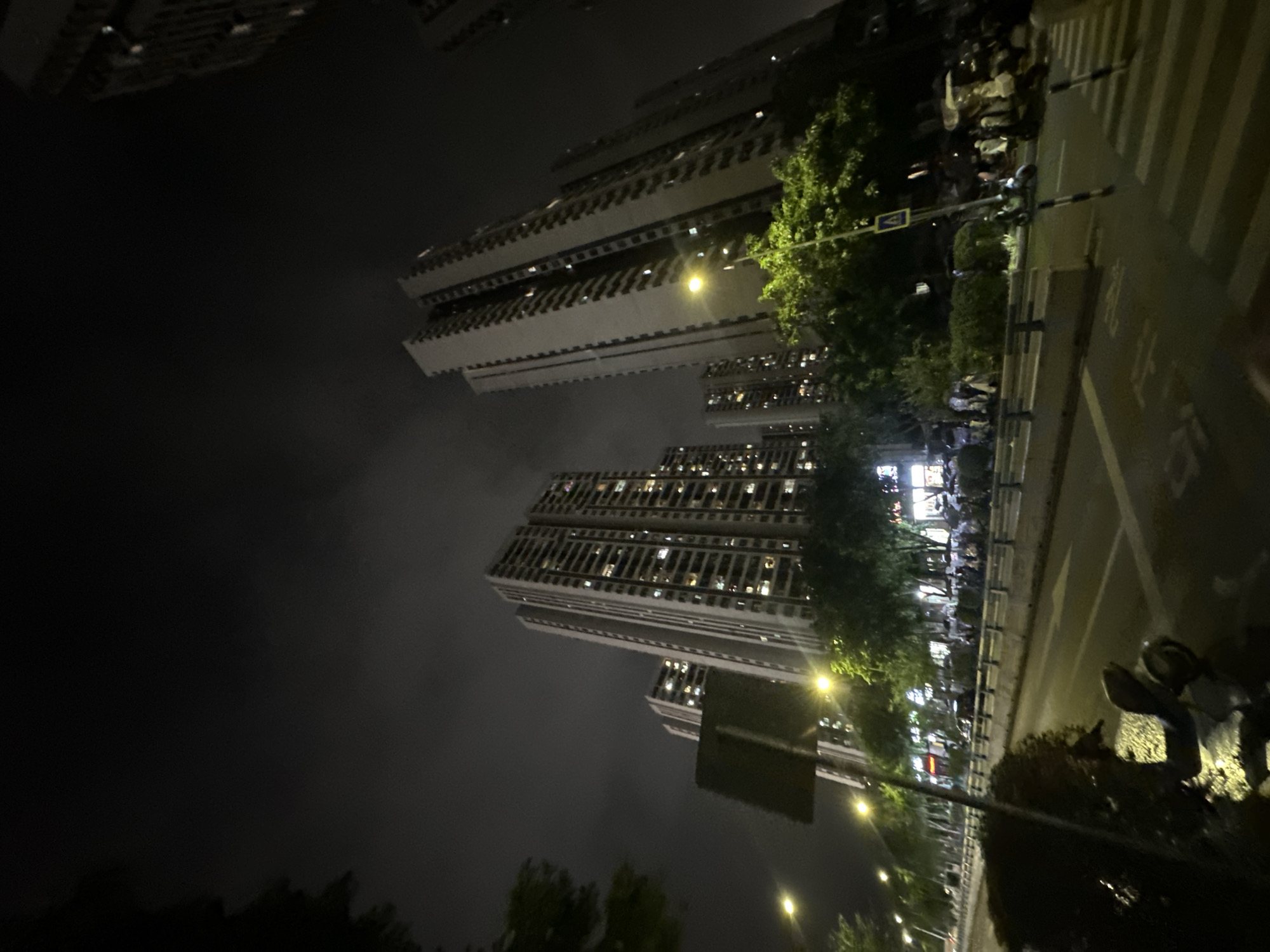 Evening street life documented in Chongqing High-tech Zone
