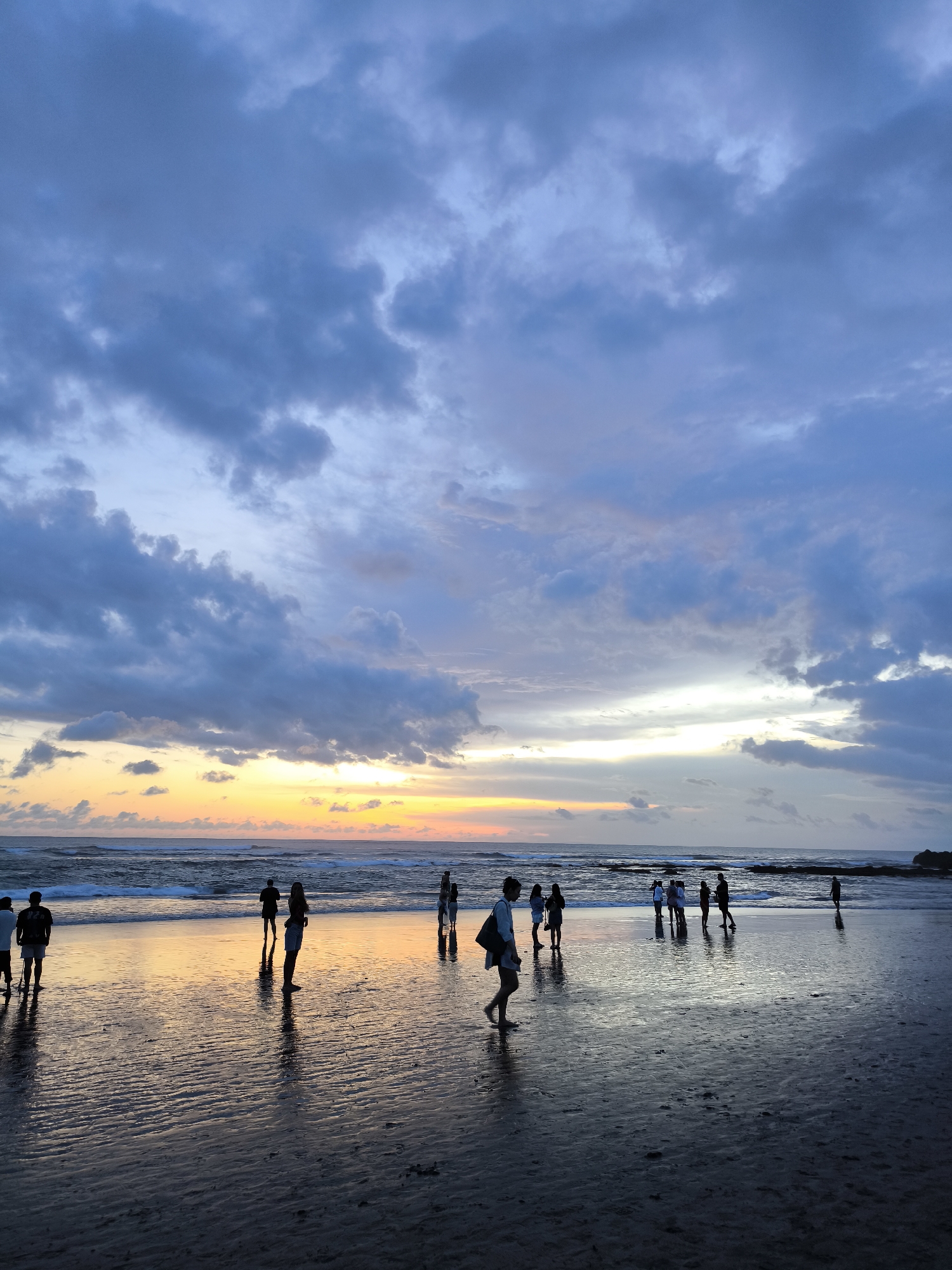 Sunset beach gathering draws crowds to Canggu shores