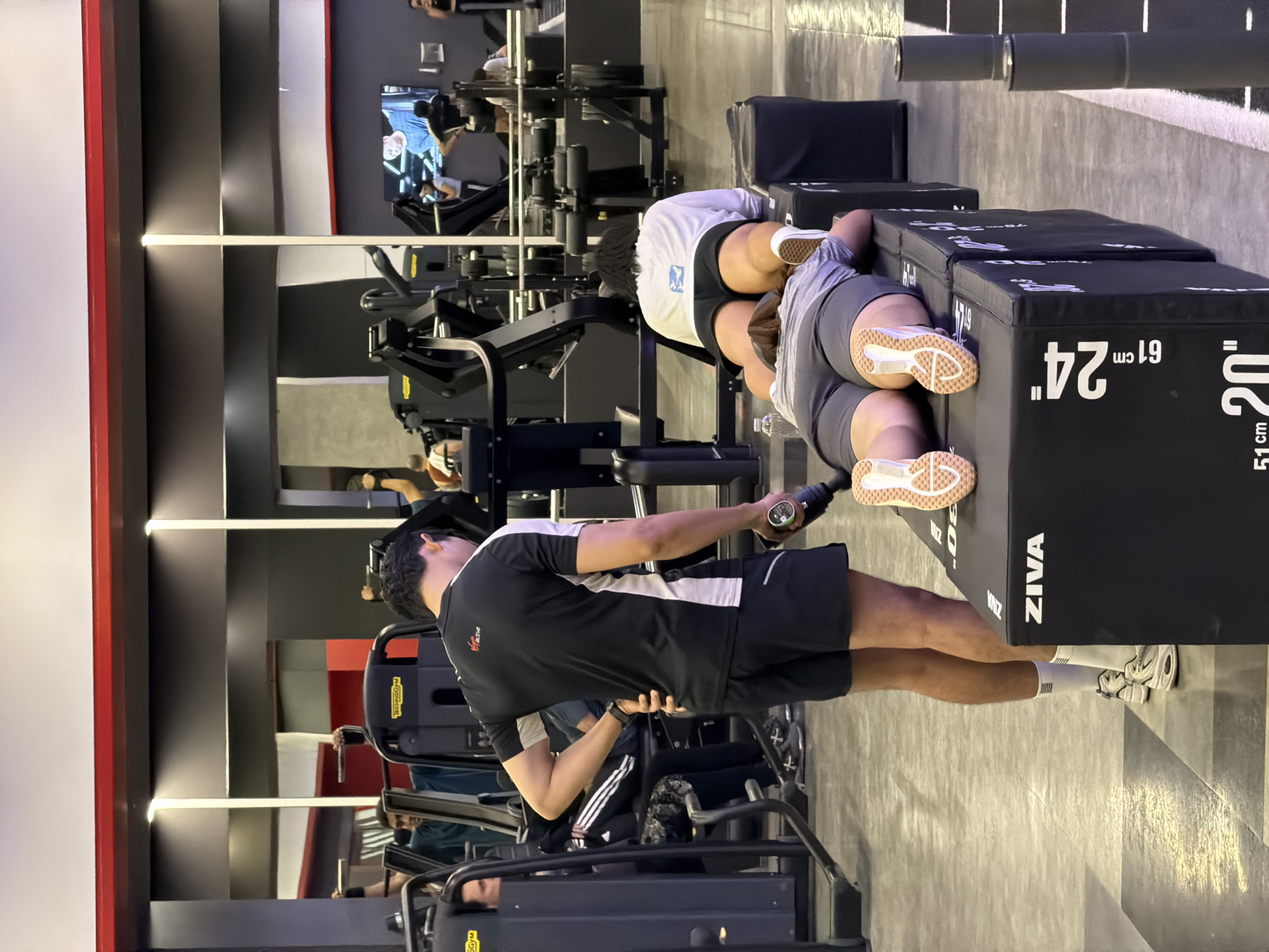 Gym recovery and custom sneakers in Chiang Mai