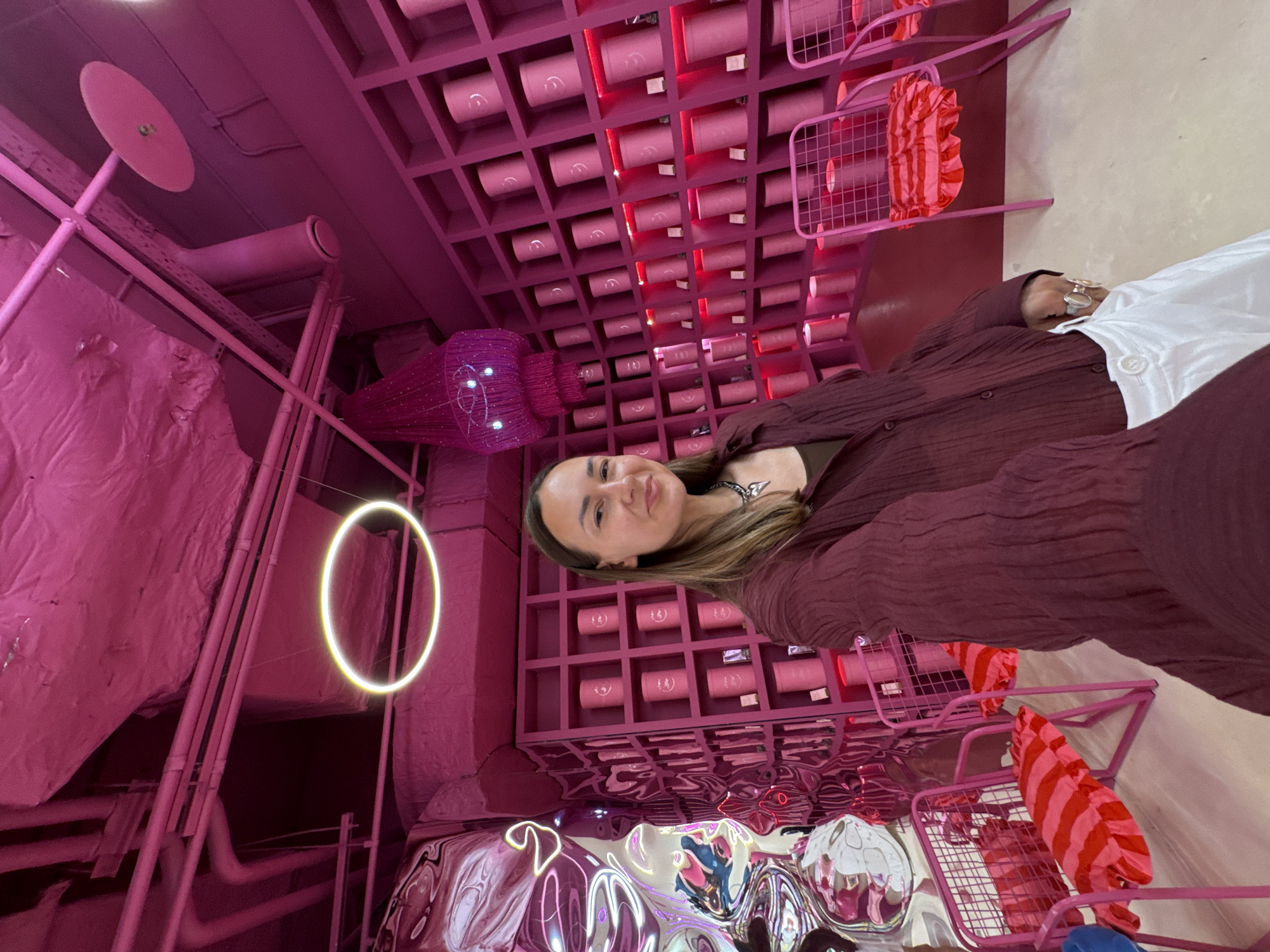 Moscow café crawl hits a pink-themed spot and Surf Coffee.