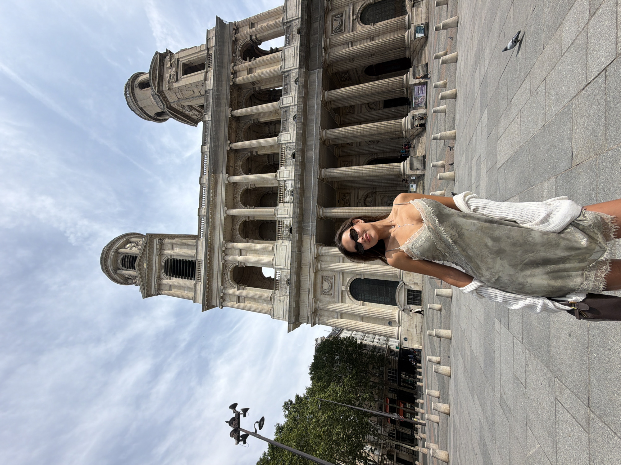 A summer afternoon drifting through central Paris landmarks