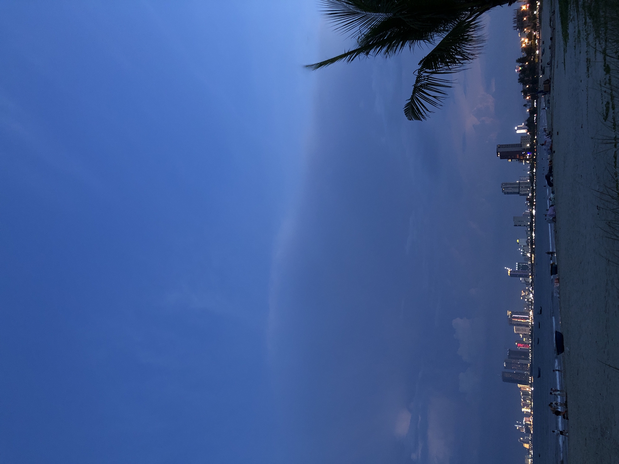 Da Nang beachfront winding down at dusk
