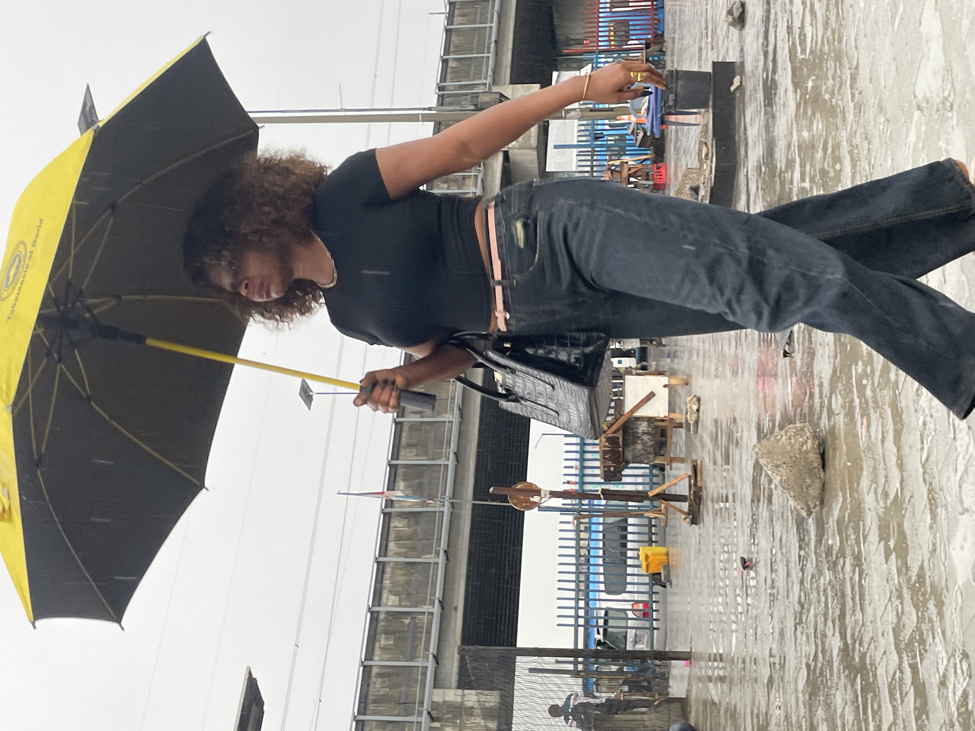 Heavy rainfall floods Lagos streets, disrupts morning commute