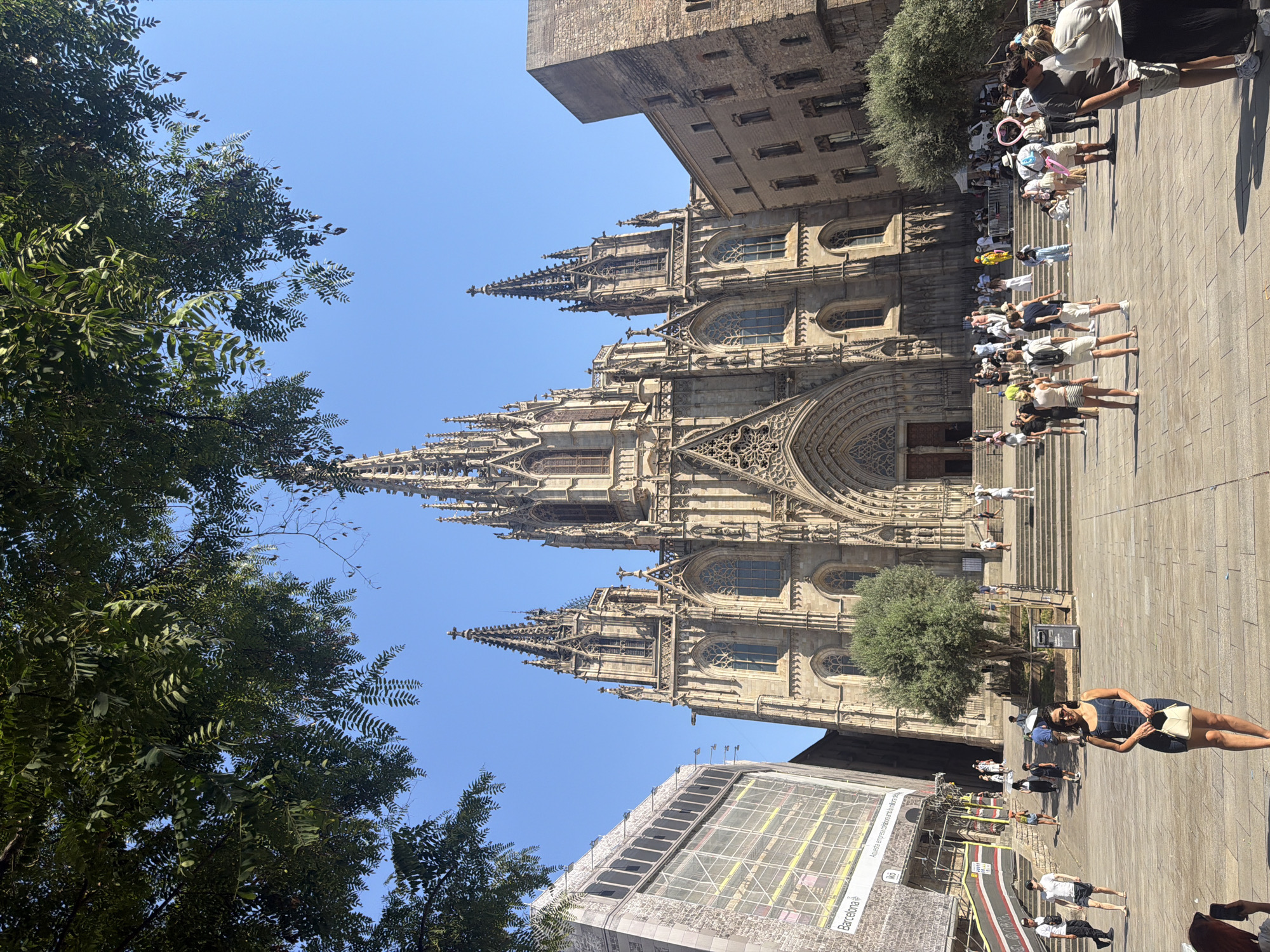 Afternoon in Barcelona: cathedral, lunch, and a scooter ride