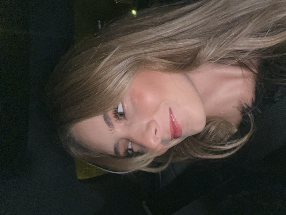 Woman photographed in car portrait in Madrid at night