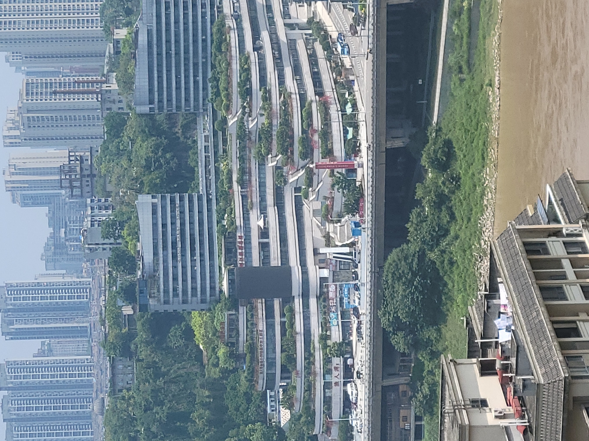 Morning scenes documented across Shapingba District, Chongqing