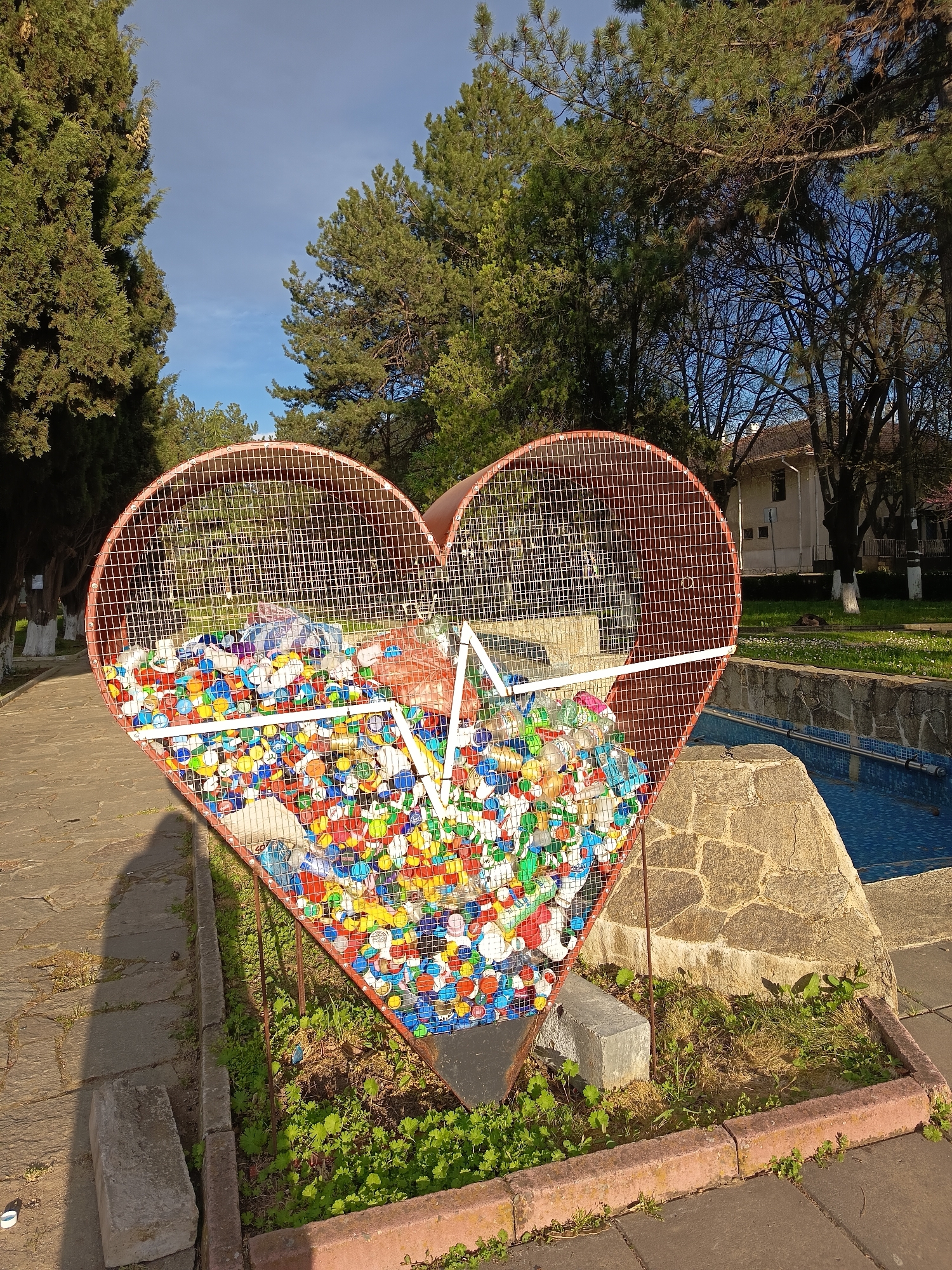Spring afternoon documented across Sungurlare municipality buildings and parks
